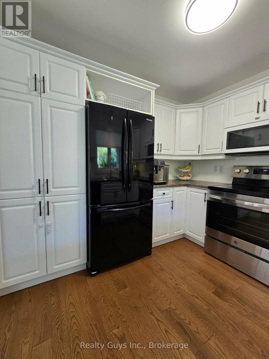 401 Bianco Crescent, Peterborough (Monaghan Ward 2), Ontario  K9K 0A3 - Photo 16 - X13680738