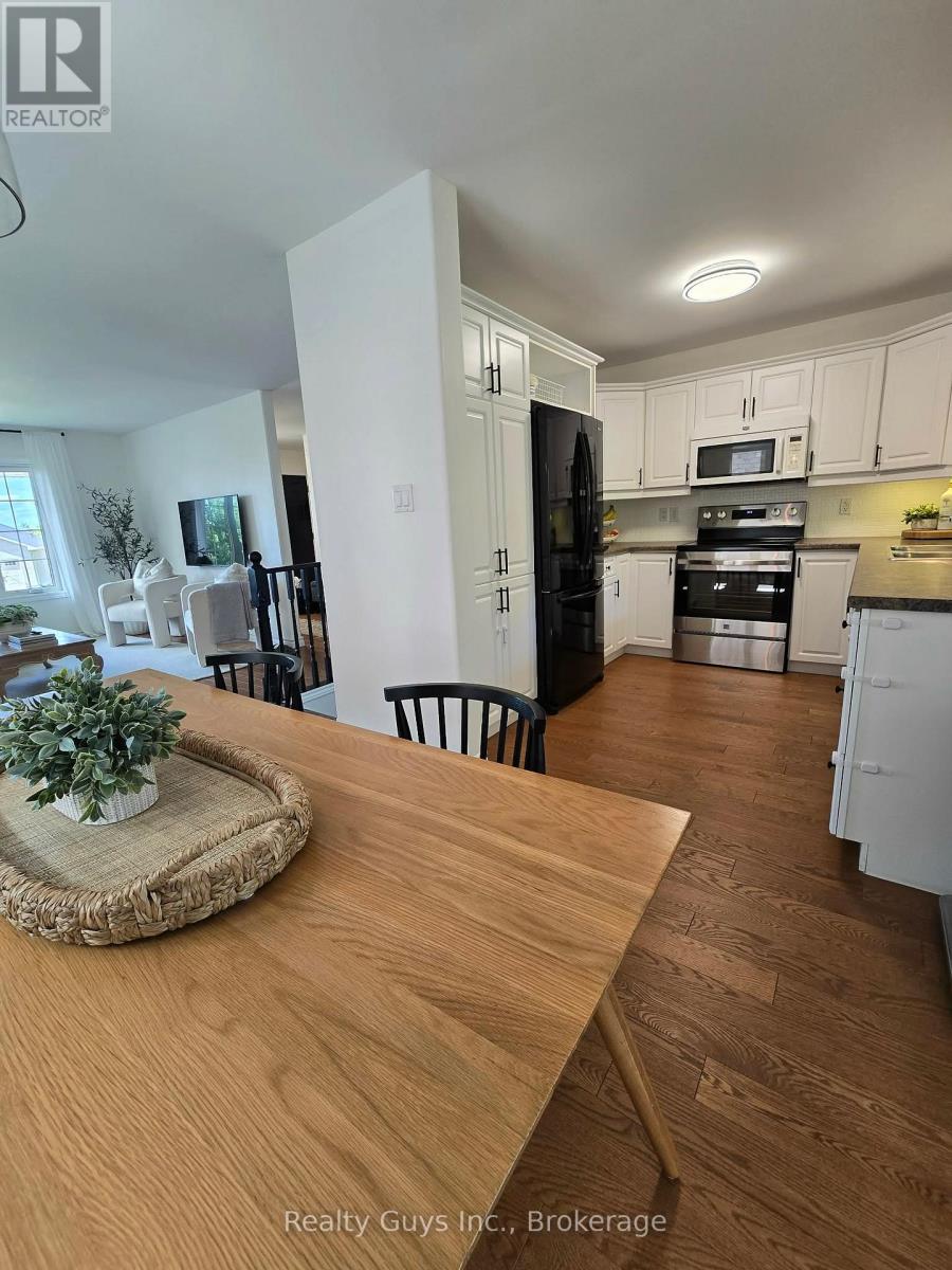 401 Bianco Crescent, Peterborough (Monaghan Ward 2), Ontario  K9K 0A3 - Photo 17 - X13680738