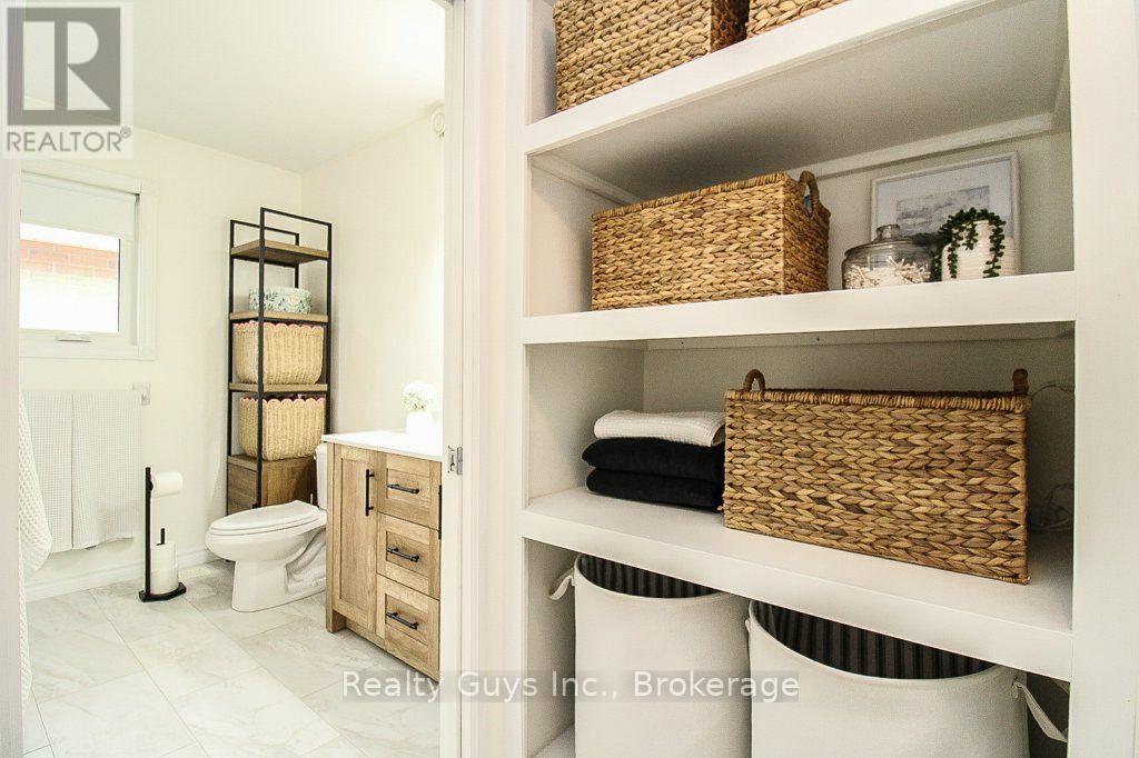 401 Bianco Crescent, Peterborough (Monaghan Ward 2), Ontario  K9K 0A3 - Photo 22 - X13680738