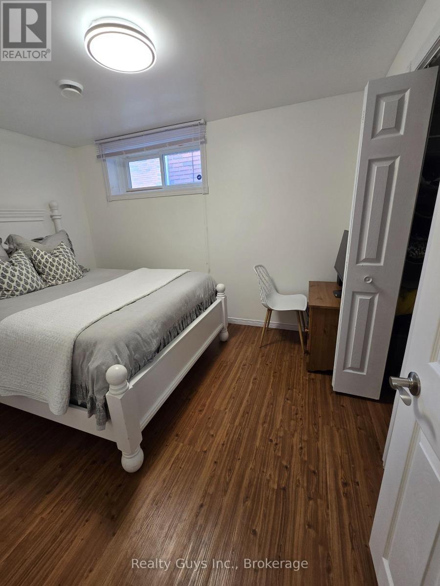 401 Bianco Crescent, Peterborough (Monaghan Ward 2), Ontario  K9K 0A3 - Photo 32 - X13680738