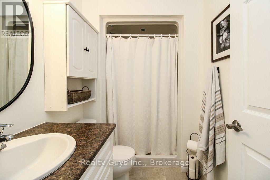 401 Bianco Crescent, Peterborough (Monaghan Ward 2), Ontario  K9K 0A3 - Photo 34 - X13680738