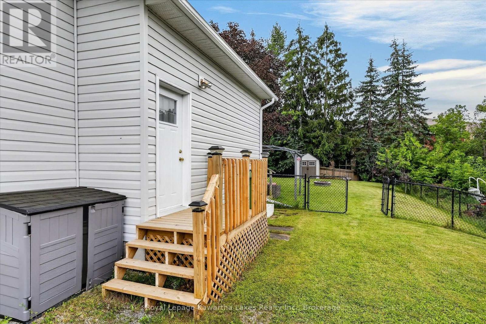 17 Crandall Street, Kawartha Lakes (Lindsay), Ontario  K9V 1R9 - Photo 34 - X13681514
