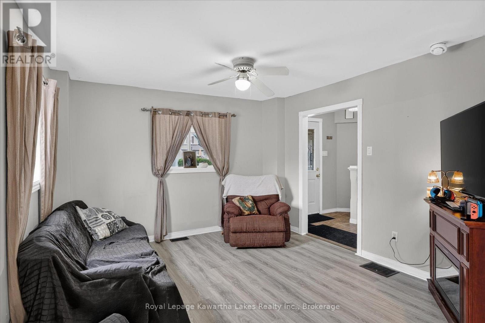 17 Crandall Street, Kawartha Lakes (Lindsay), Ontario  K9V 1R9 - Photo 9 - X13681514