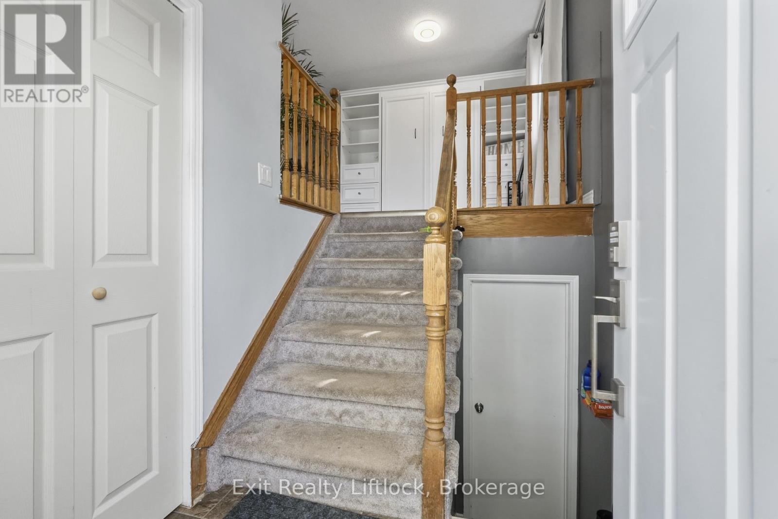 802 Mountain Ash Road, Peterborough (Otonabee Ward 1), Ontario  K9J 8K2 - Photo 4 - X13681654