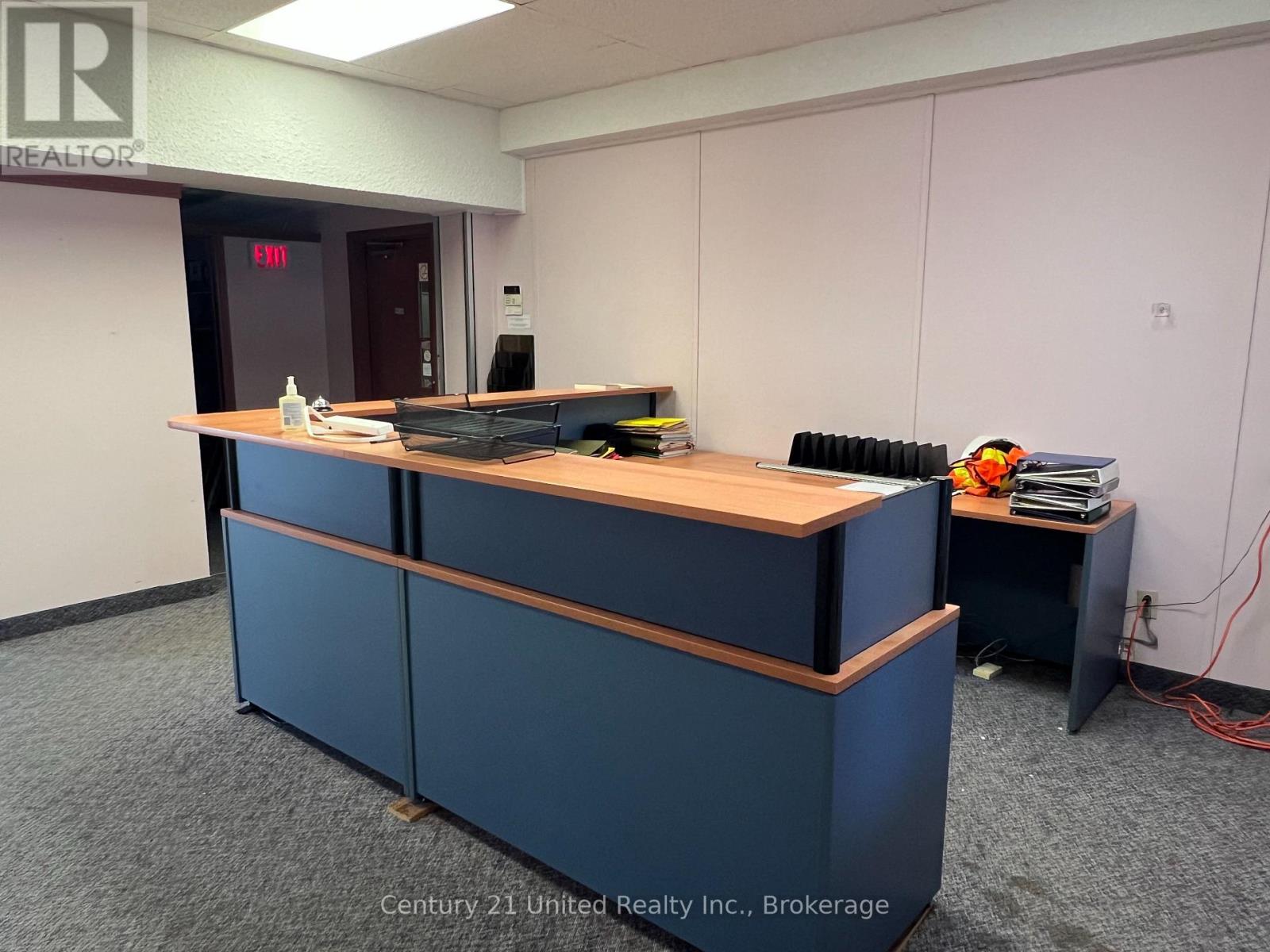 200 - 294 RINK STREET, peterborough (town ward 3), Ontario