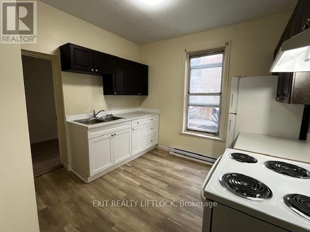 209 Stewart Street, Peterborough (Town Ward 3), Ontario  K9J 3M6 - Photo 8 - X13681718