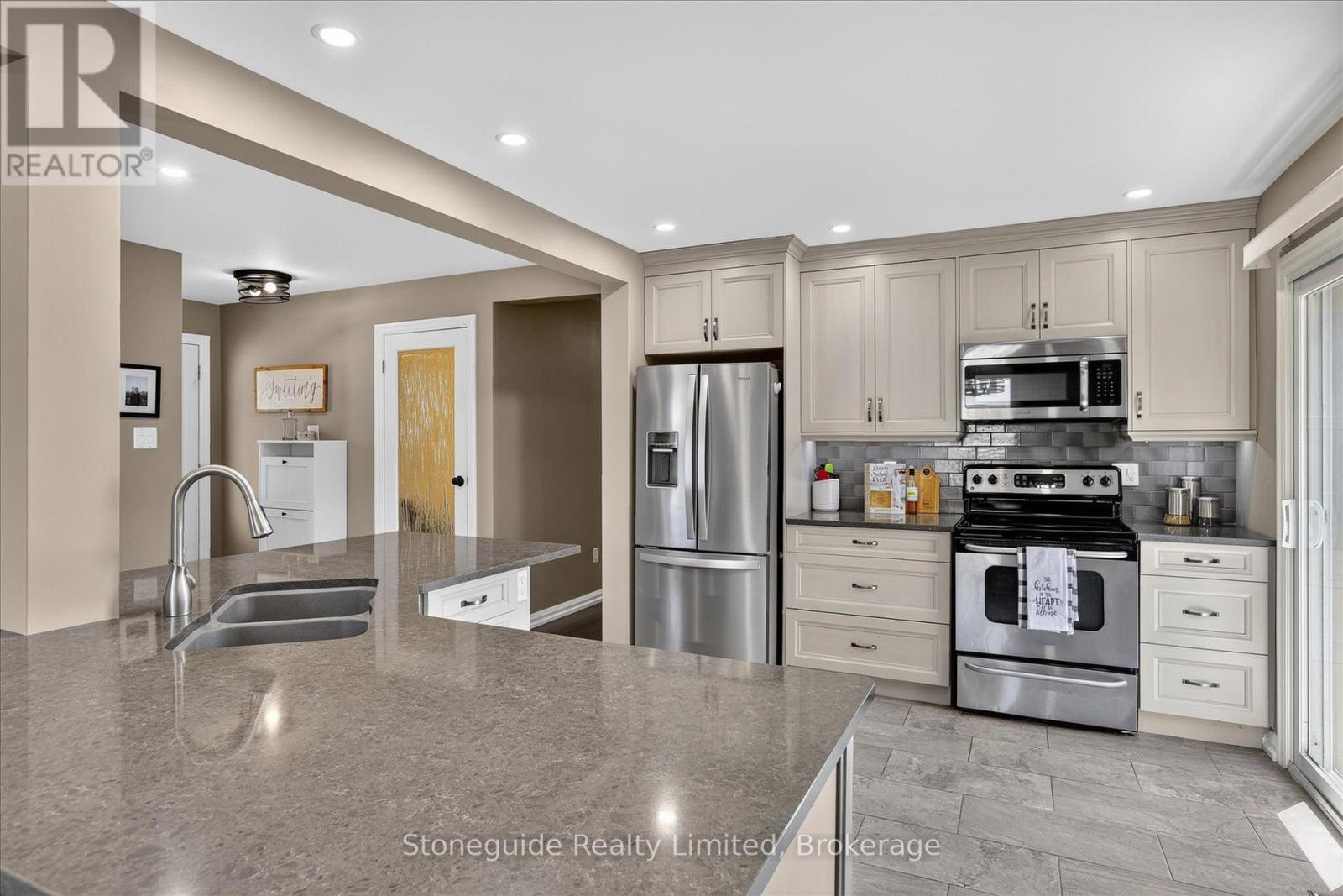 1261 Pulpit Road, Peterborough (Monaghan Ward 2), Ontario  K9K 1H4 - Photo 15 - X13682124
