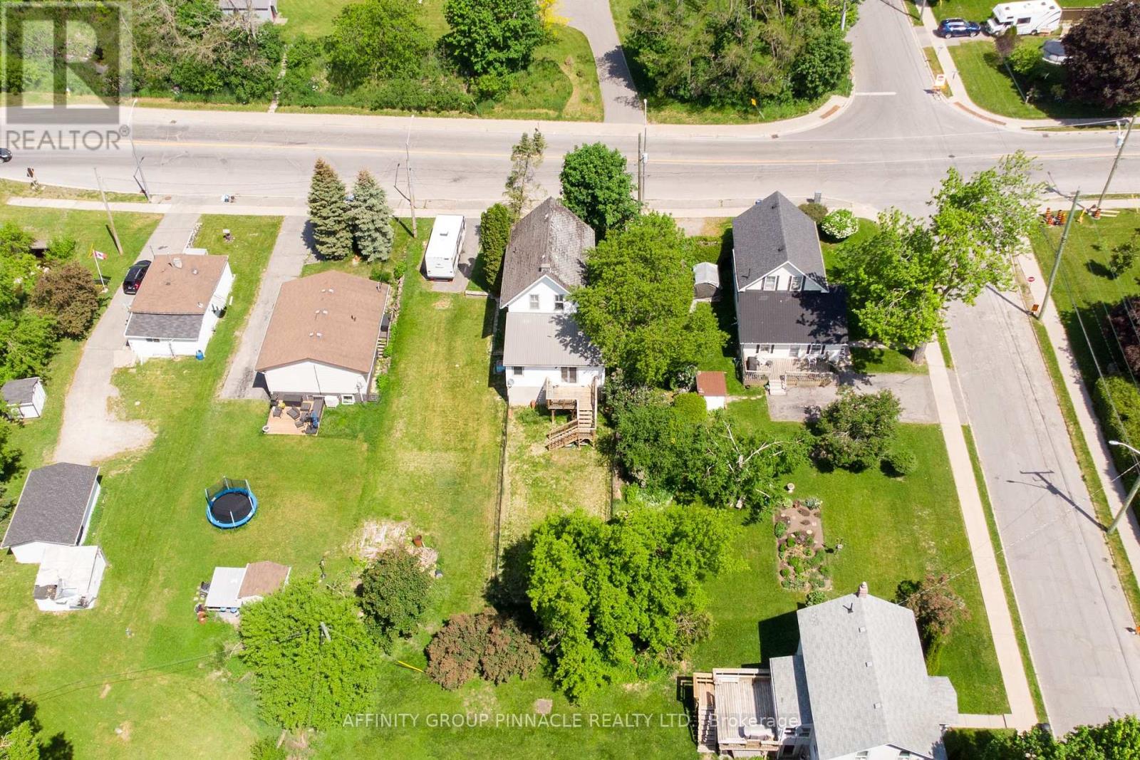 7 Colborne Street E, Kawartha Lakes (Lindsay), Ontario  K9V 1J9 - Photo 44 - X13682272
