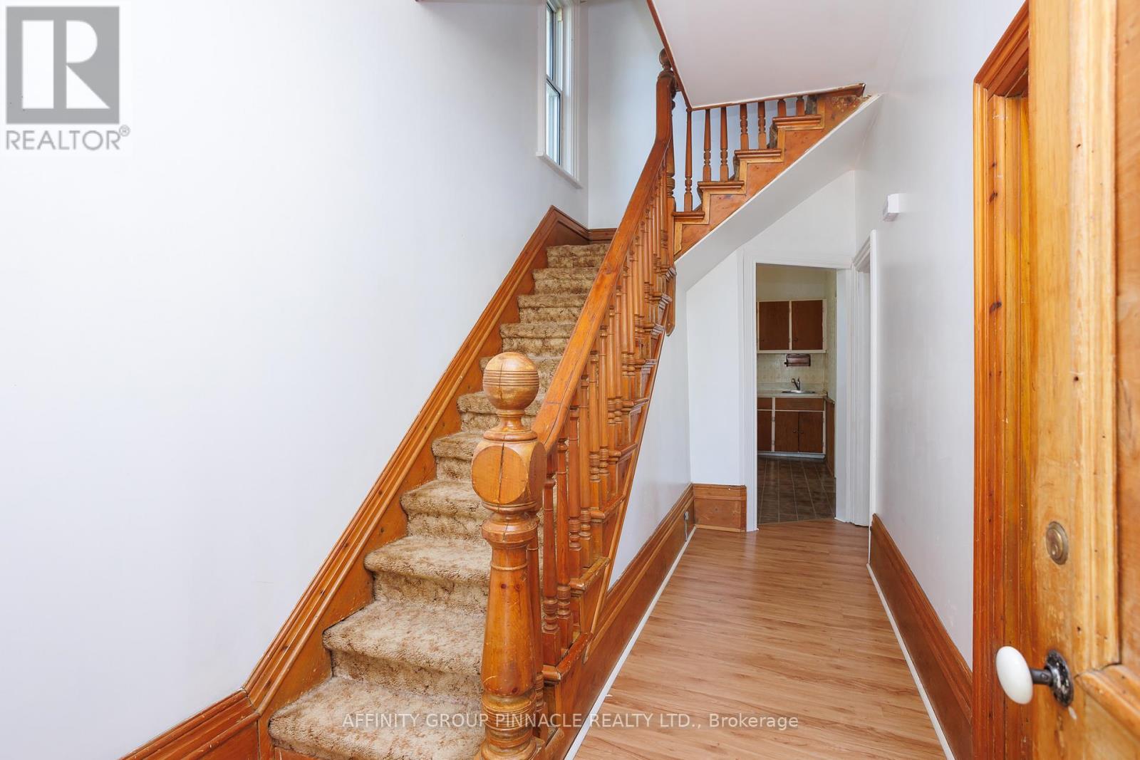 7 Colborne Street E, Kawartha Lakes (Lindsay), Ontario  K9V 1J9 - Photo 9 - X13682272