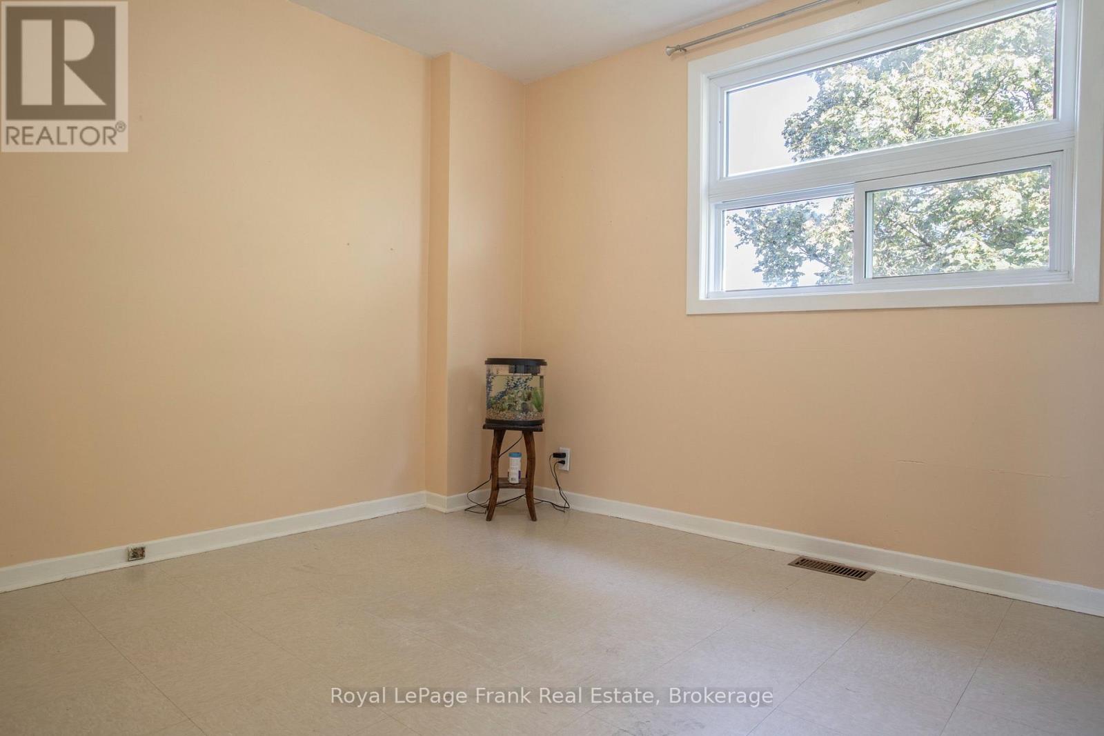 34 Northlin Park Road, Kawartha Lakes (Lindsay), Ontario  K9V 4P3 - Photo 18 - X13682570