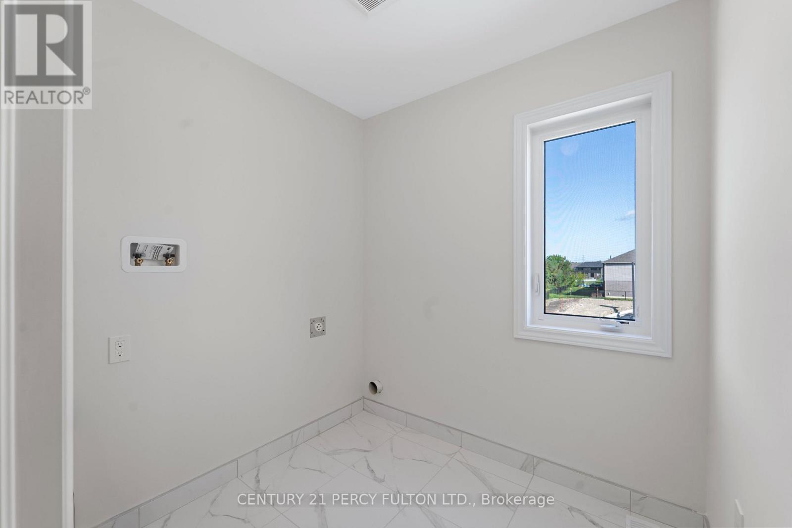 47 Watts Mews, Kawartha Lakes (Lindsay), Ontario  K9V 0T6 - Photo 16 - X13682624