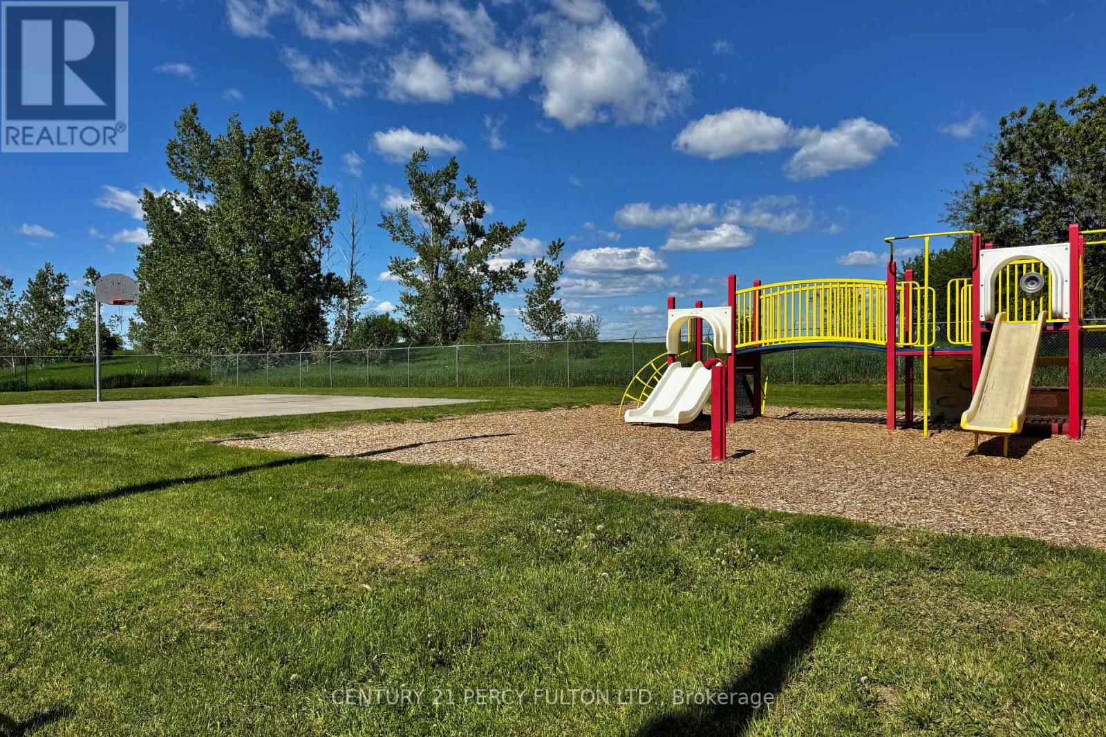 47 Watts Mews, Kawartha Lakes (Lindsay), Ontario  K9V 0T6 - Photo 29 - X13682624