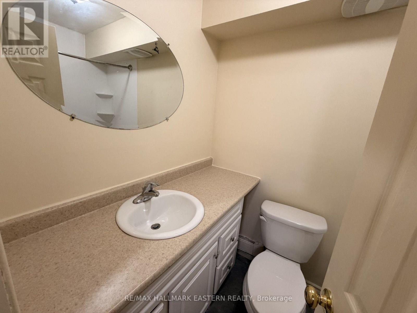 103 - 106 Lansdowne Street, Peterborough (Town Ward 3), Ontario  K9J 1Y1 - Photo 12 - X13683056