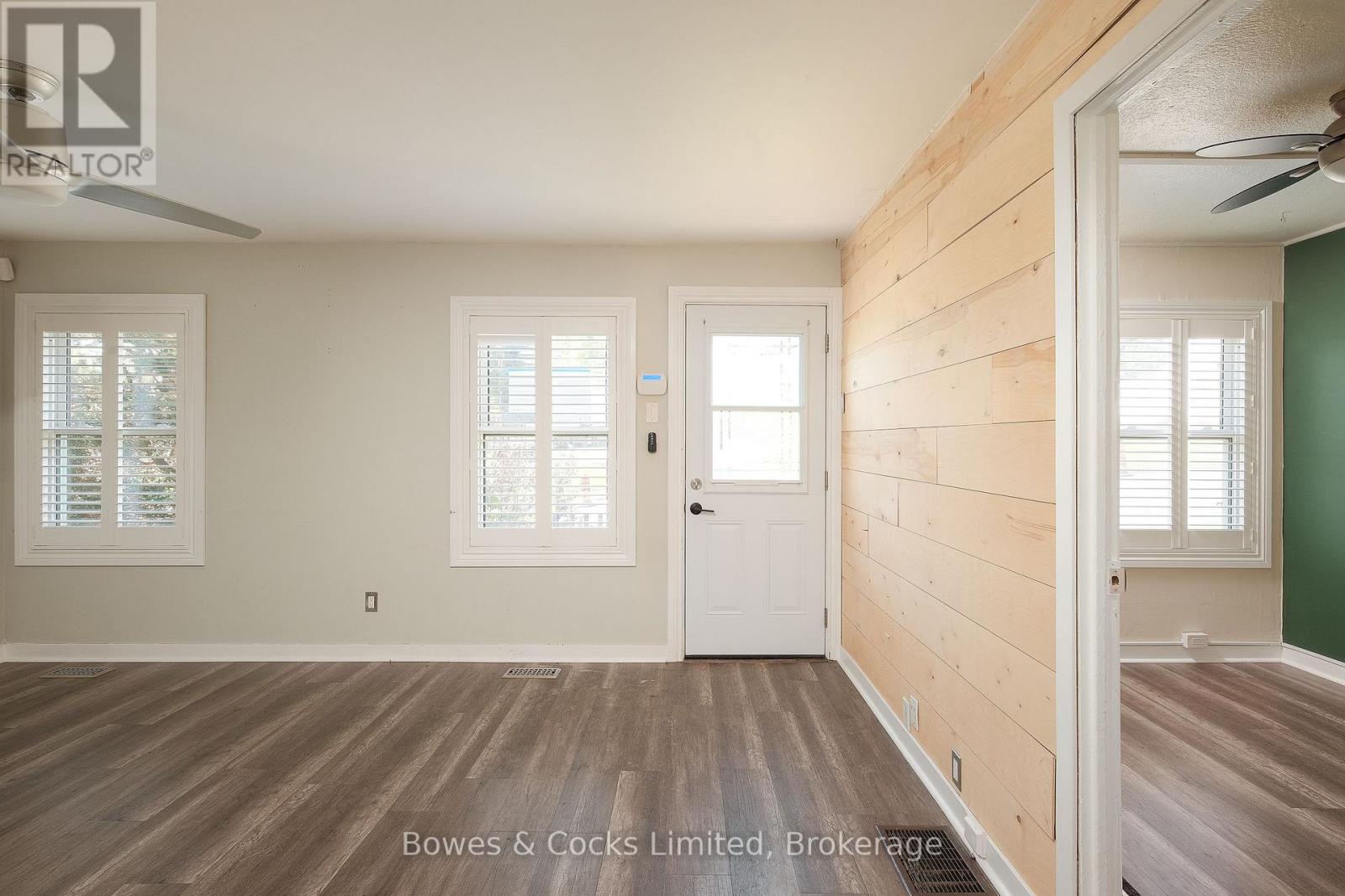 664 Park Street N, Peterborough (Northcrest Ward 5), Ontario  K9H 4S3 - Photo 3 - X13683344