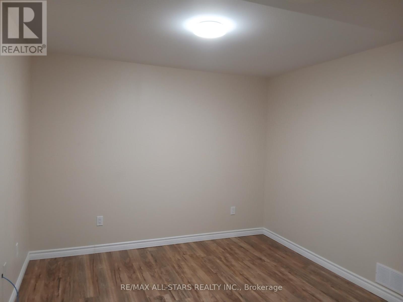 65 Liam Street, Kawartha Lakes (Lindsay), Ontario  K9V 0J4 - Photo 19 - X13683358