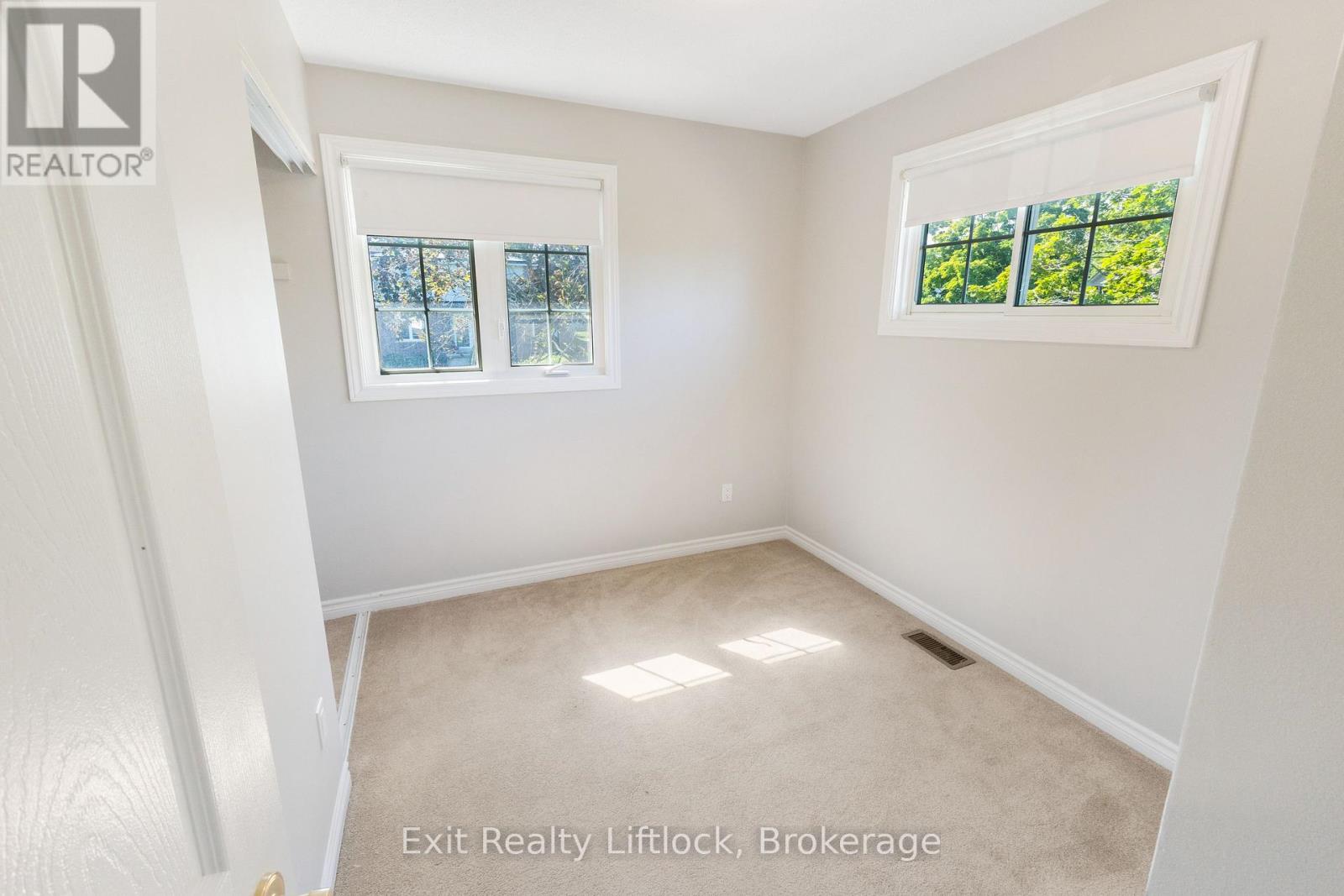 958 Smithside Court, Peterborough (Monaghan Ward 2), Ontario  K9J 8E2 - Photo 21 - X13683686