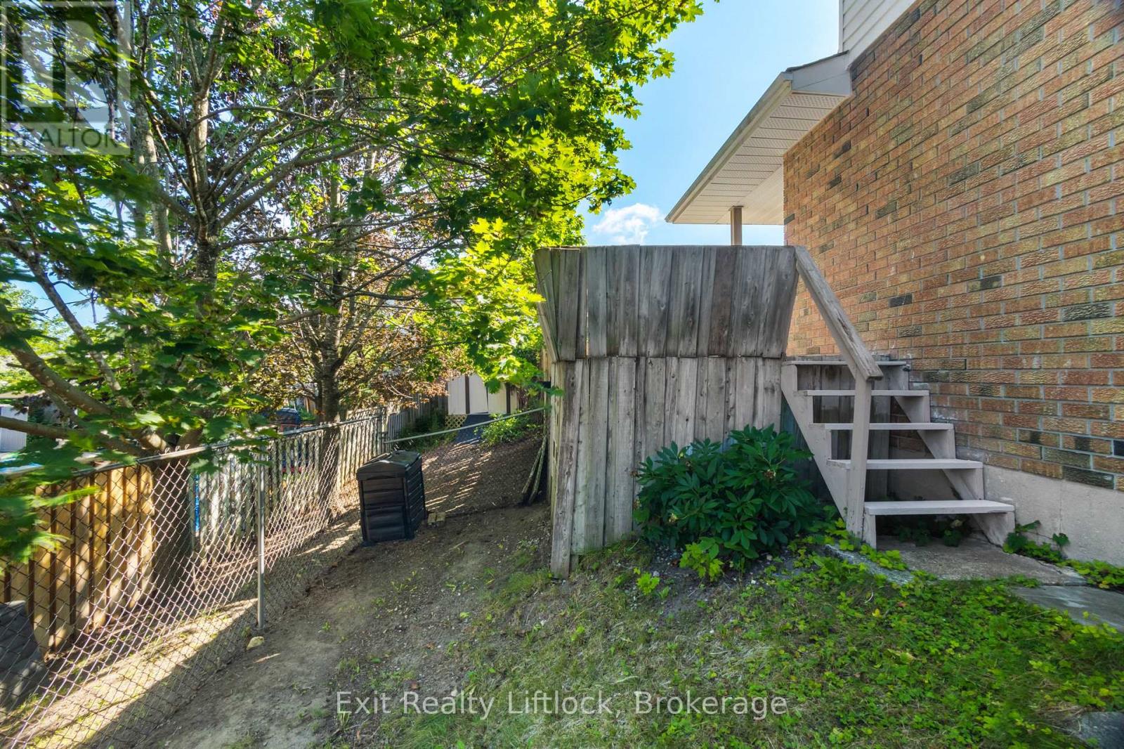 958 Smithside Court, Peterborough (Monaghan Ward 2), Ontario  K9J 8E2 - Photo 48 - X13683686