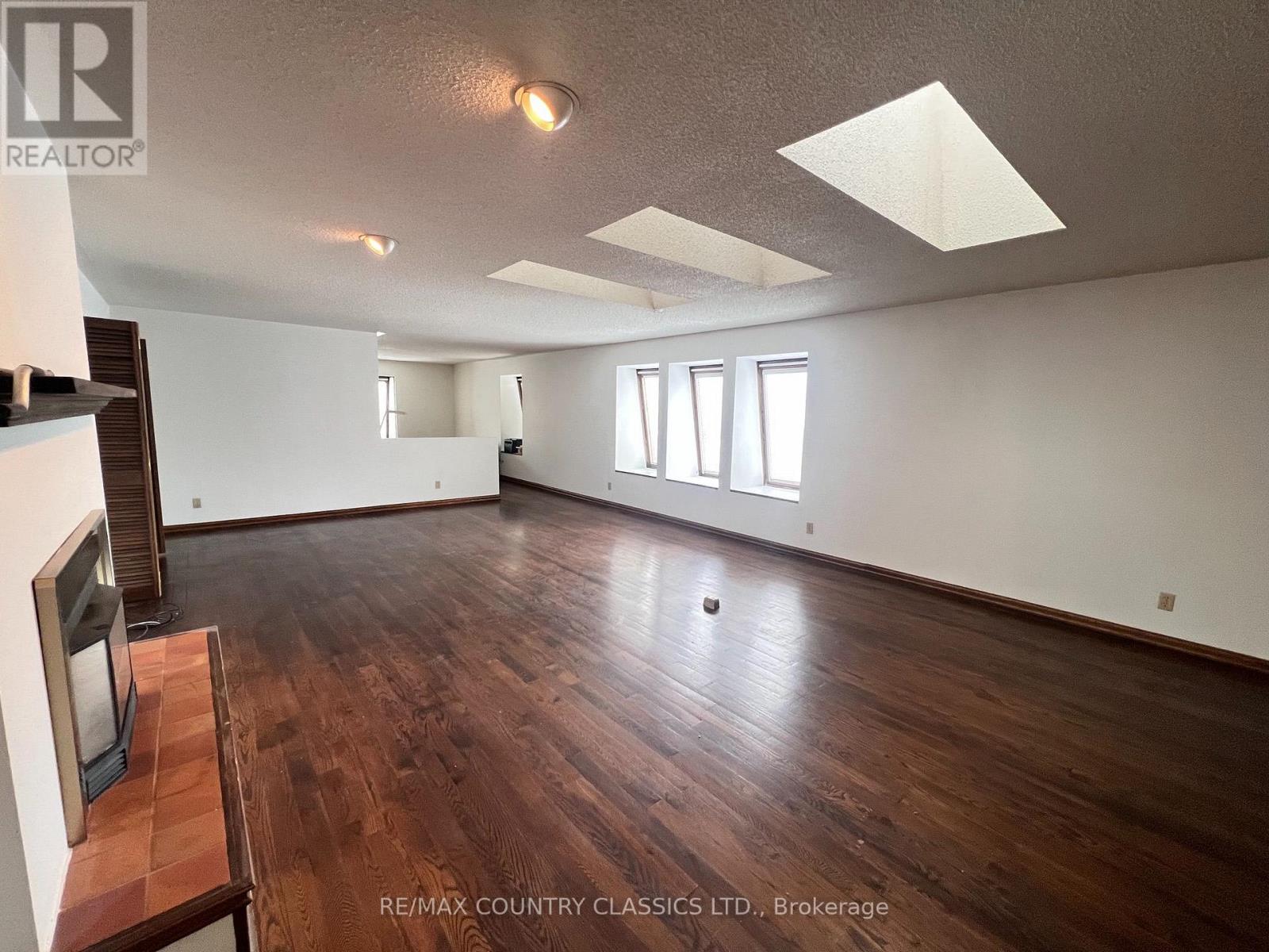 10 - 12 Flint Avenue, Bancroft (Bancroft Ward), Ontario  K0L 1C0 - Photo 11 - X13686098
