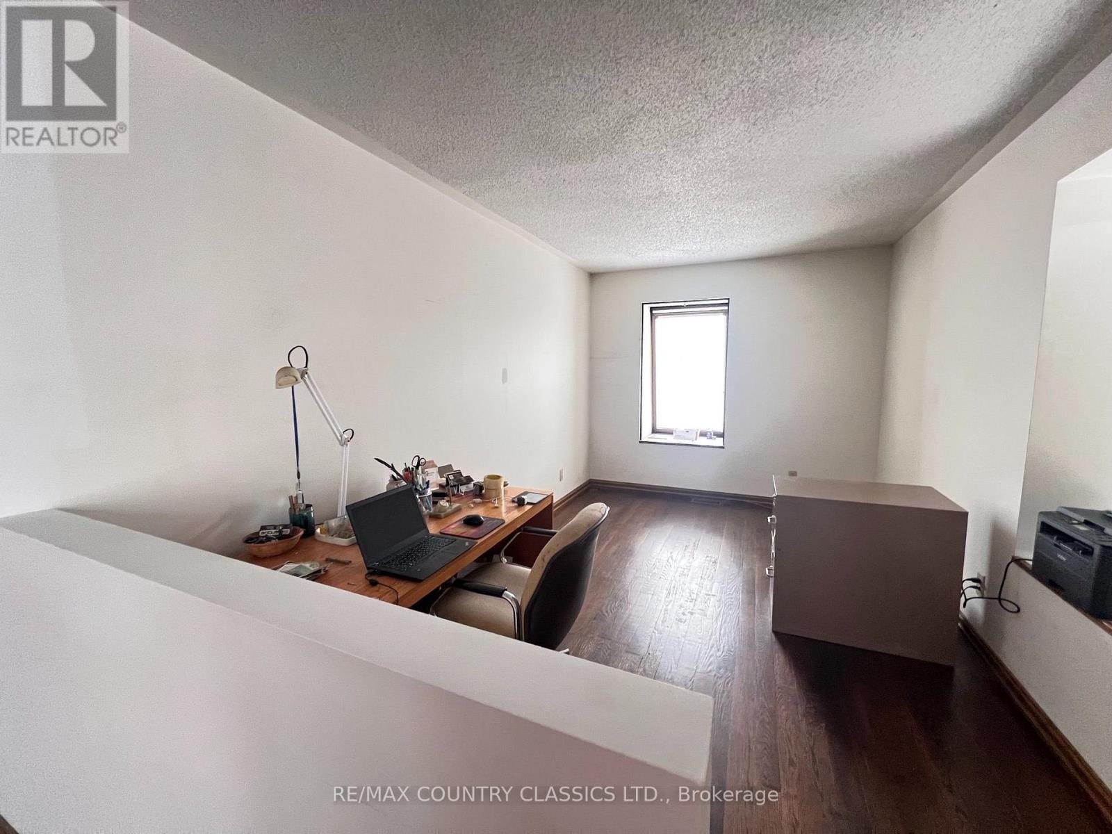 10 - 12 Flint Avenue, Bancroft (Bancroft Ward), Ontario  K0L 1C0 - Photo 13 - X13686098