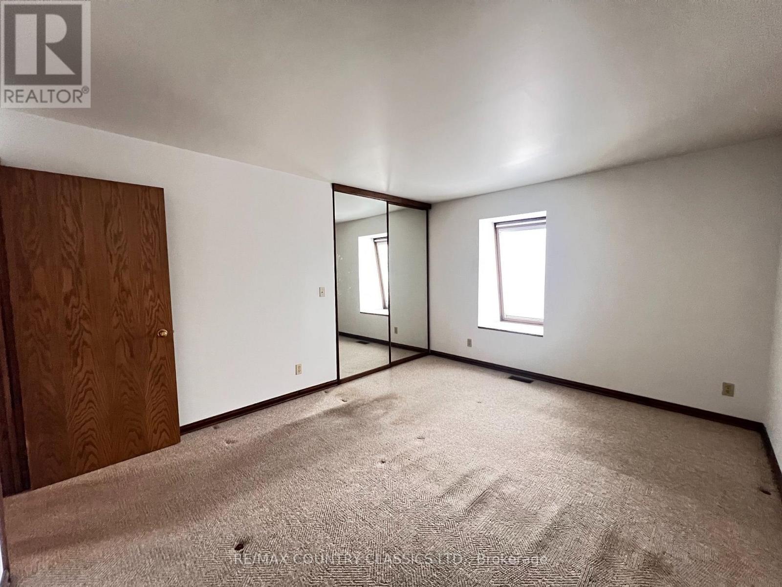 10 - 12 Flint Avenue, Bancroft (Bancroft Ward), Ontario  K0L 1C0 - Photo 16 - X13686098