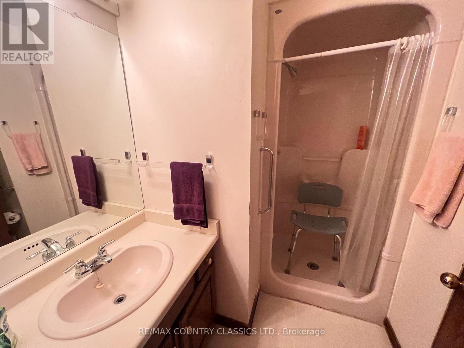 10 - 12 Flint Avenue, Bancroft (Bancroft Ward), Ontario  K0L 1C0 - Photo 19 - X13686098