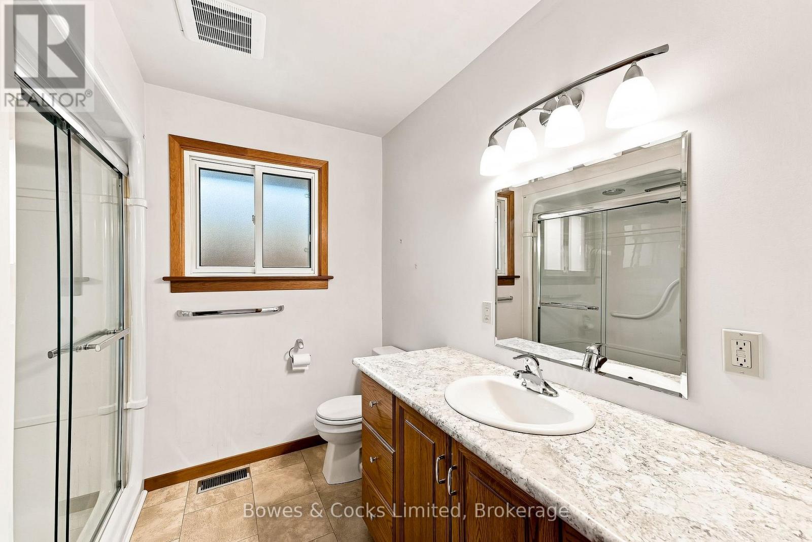 687 Lundy's Lane, Peterborough (Otonabee Ward 1), Ontario  K9J 4J9 - Photo 22 - X13686336