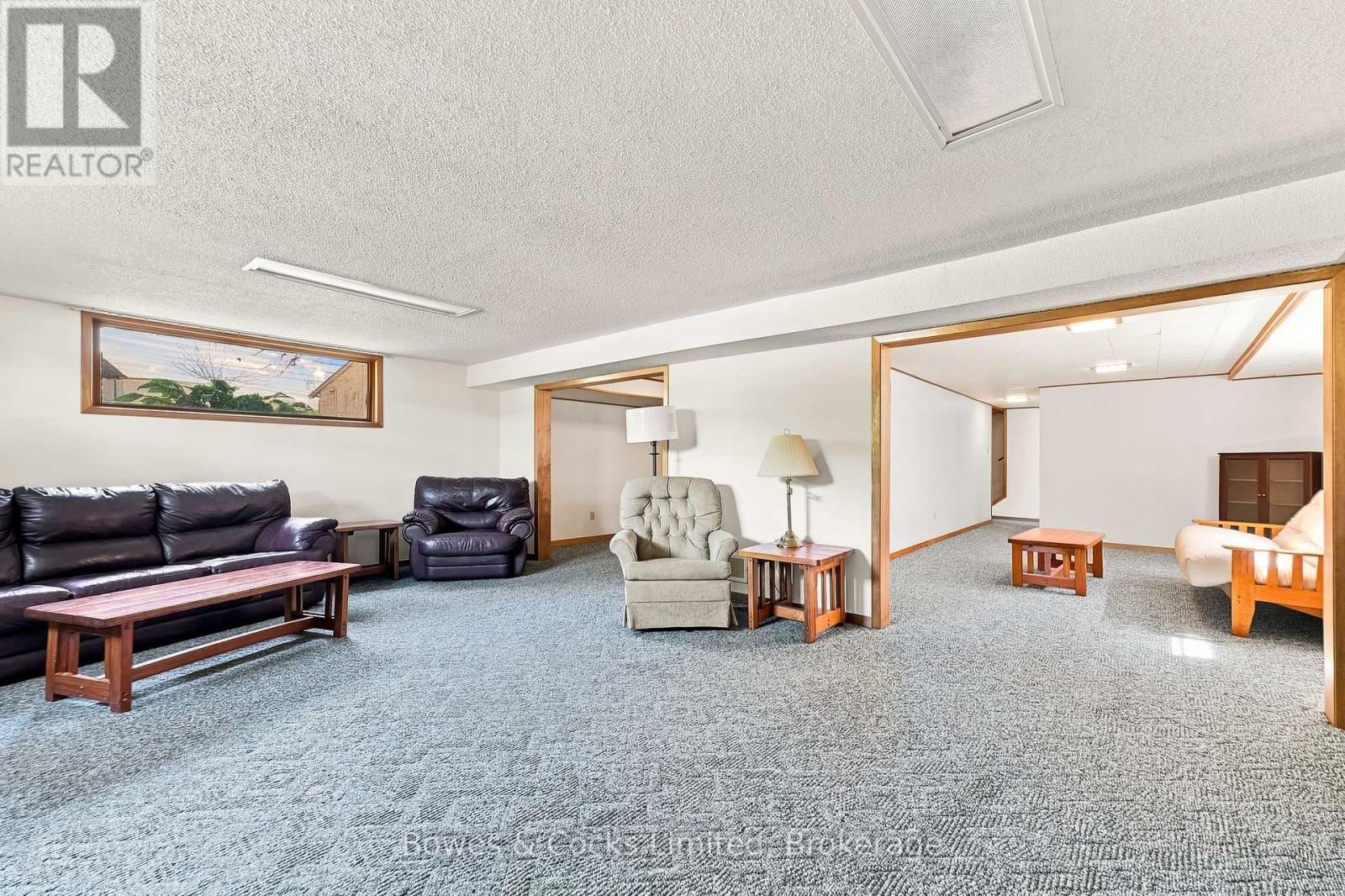 687 Lundy's Lane, Peterborough (Otonabee Ward 1), Ontario  K9J 4J9 - Photo 29 - X13686336