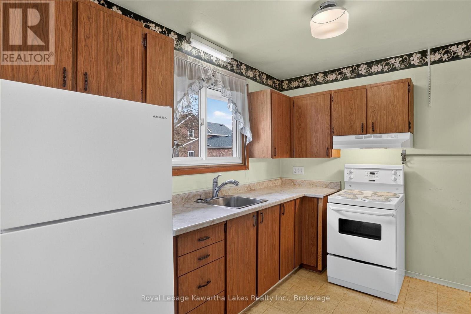 78 Durham Street W, Kawartha Lakes (Lindsay), Ontario  K9V 2P9 - Photo 16 - X13686432