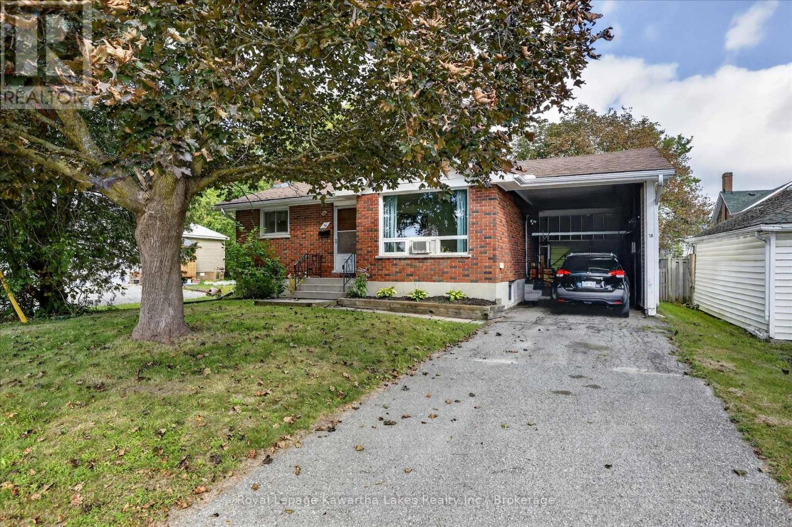 78 Durham Street W, Kawartha Lakes (Lindsay), Ontario  K9V 2P9 - Photo 3 - X13686432