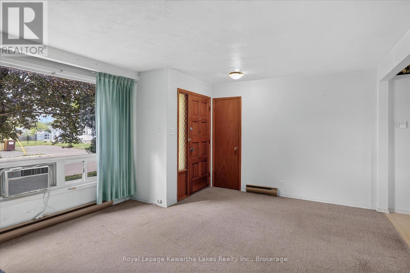 78 Durham Street W, Kawartha Lakes (Lindsay), Ontario  K9V 2P9 - Photo 6 - X13686432