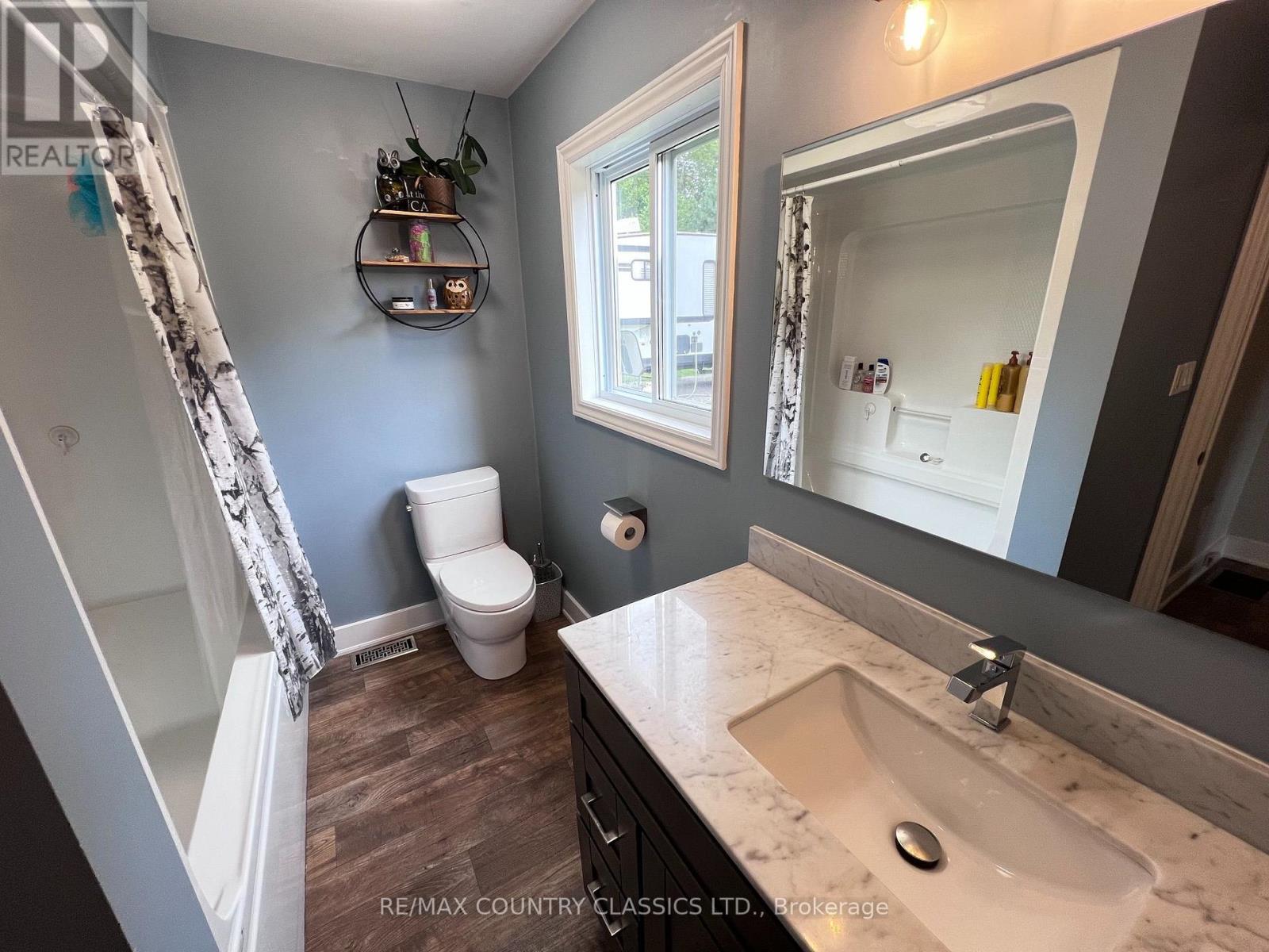 3952 Loop Road, Highlands East (Cardiff Ward), Ontario  K0L 1X0 - Photo 24 - X13687788