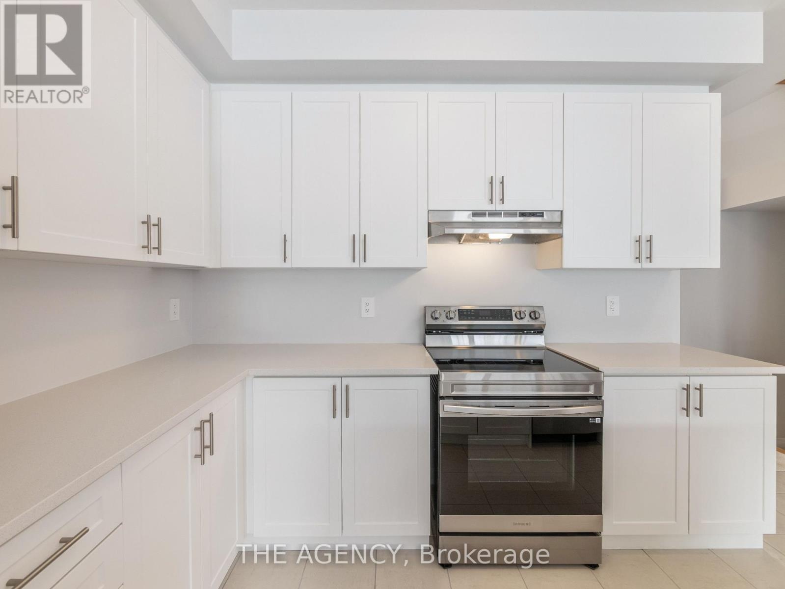 22 Keenan Street, Kawartha Lakes (Lindsay), Ontario  K9V 0R4 - Photo 15 - X13688552