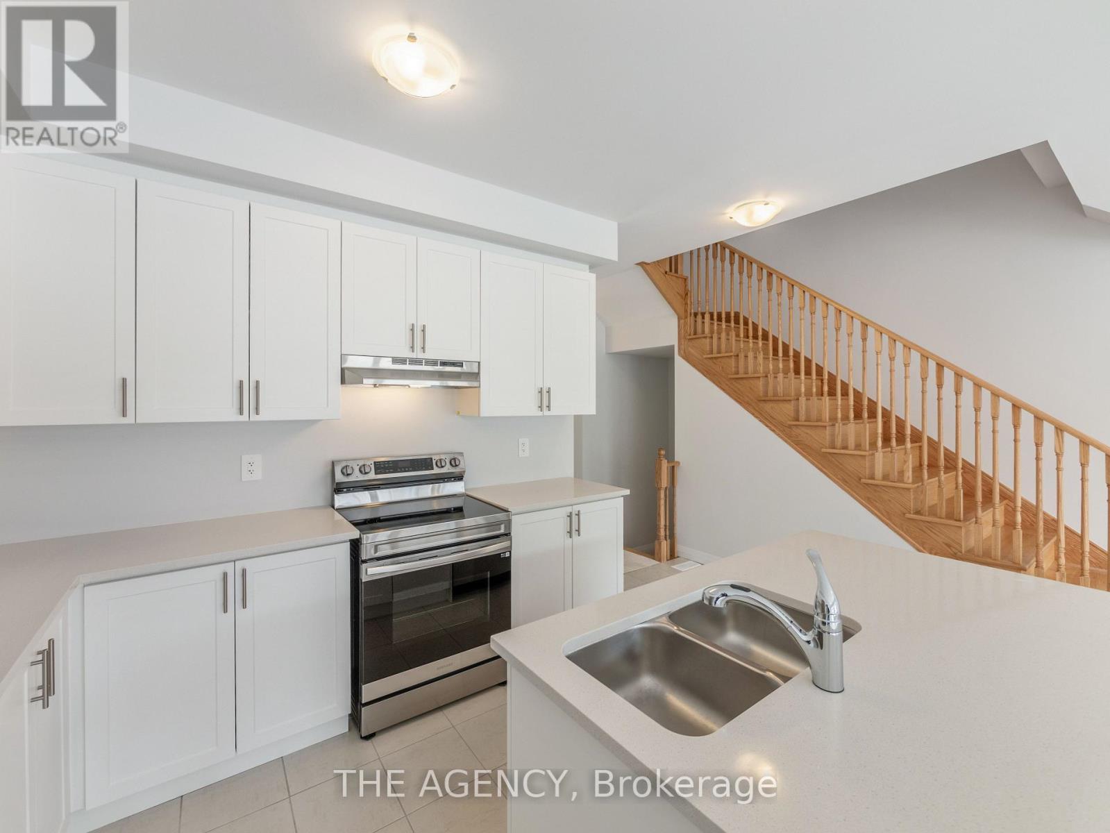 22 Keenan Street, Kawartha Lakes (Lindsay), Ontario  K9V 0R4 - Photo 16 - X13688552