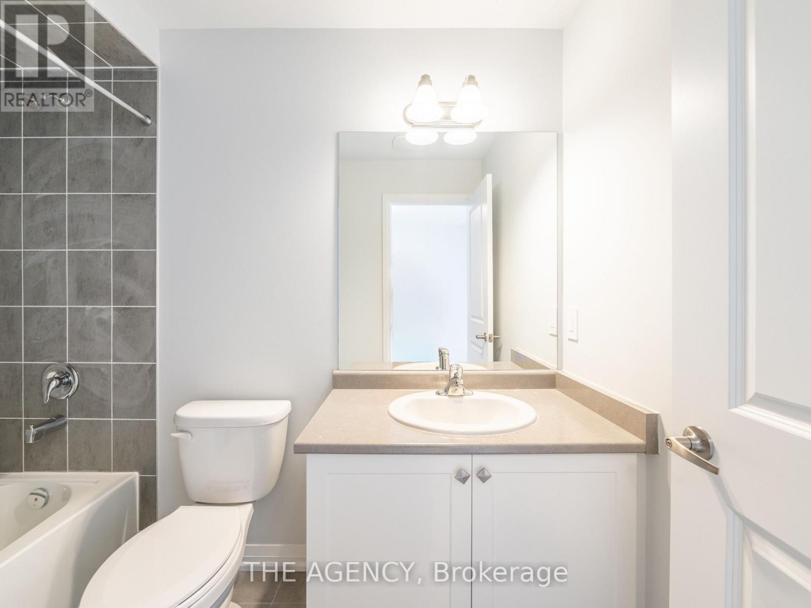 22 Keenan Street, Kawartha Lakes (Lindsay), Ontario  K9V 0R4 - Photo 30 - X13688552