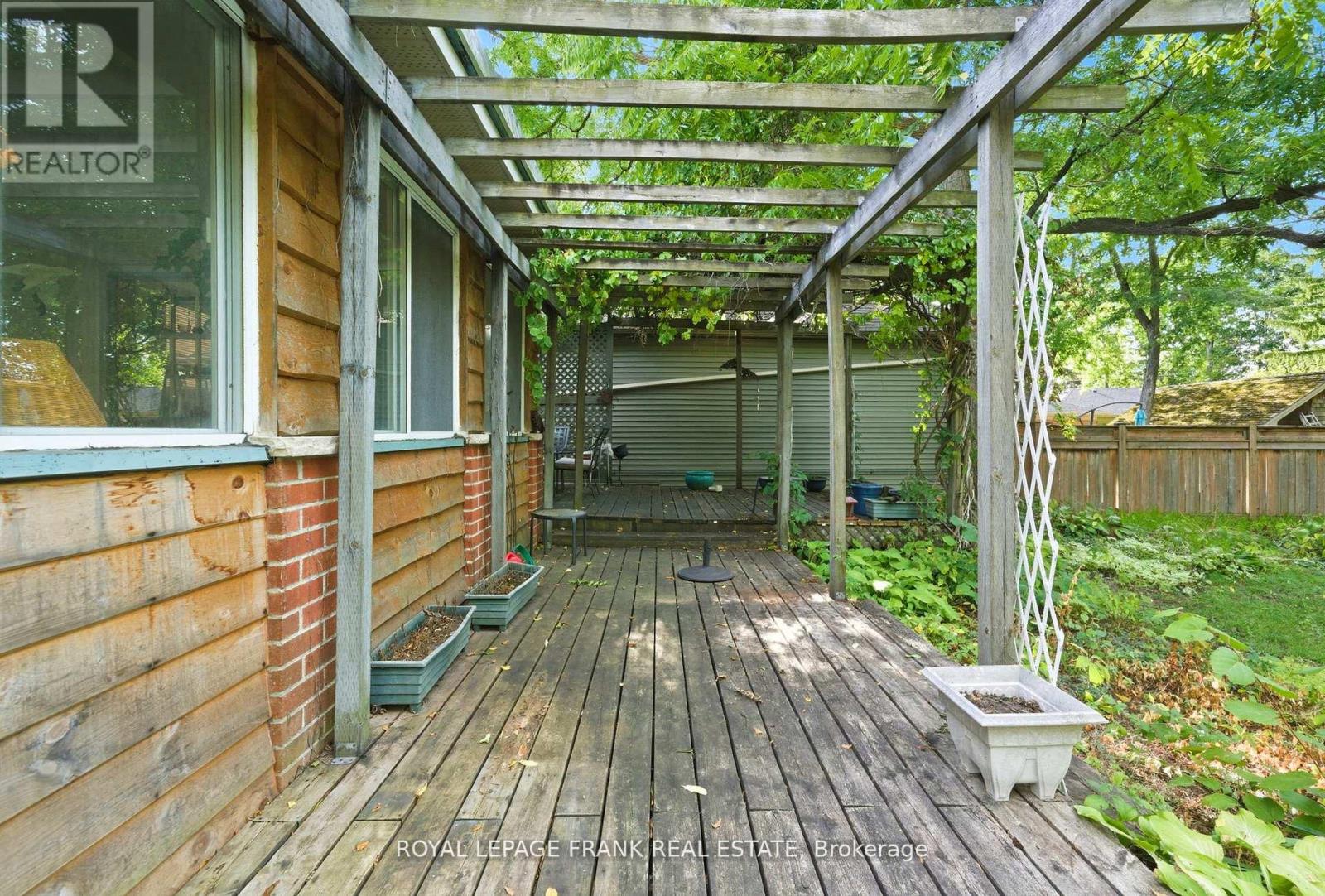 76 Bond Street W, Kawartha Lakes (Lindsay), Ontario  K9V 3R4 - Photo 40 - X13688992
