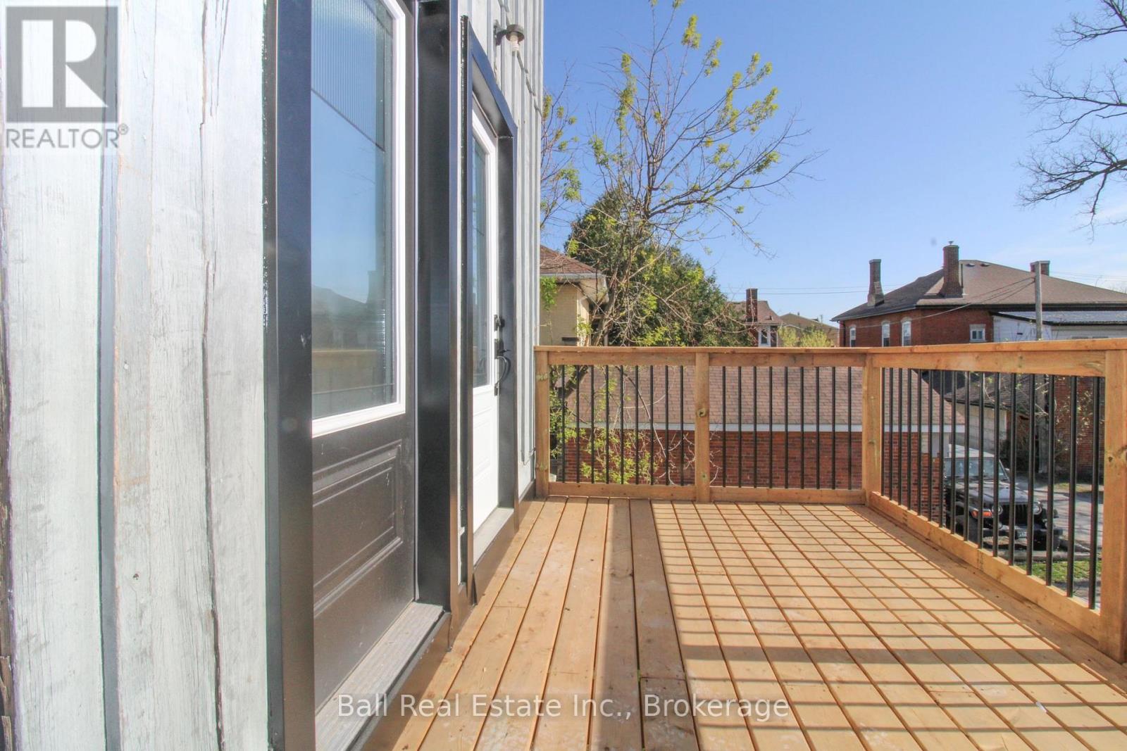5 - 291 Stewart Street, Peterborough (Town Ward 3), Ontario  K9J 3N2 - Photo 2 - X13690464