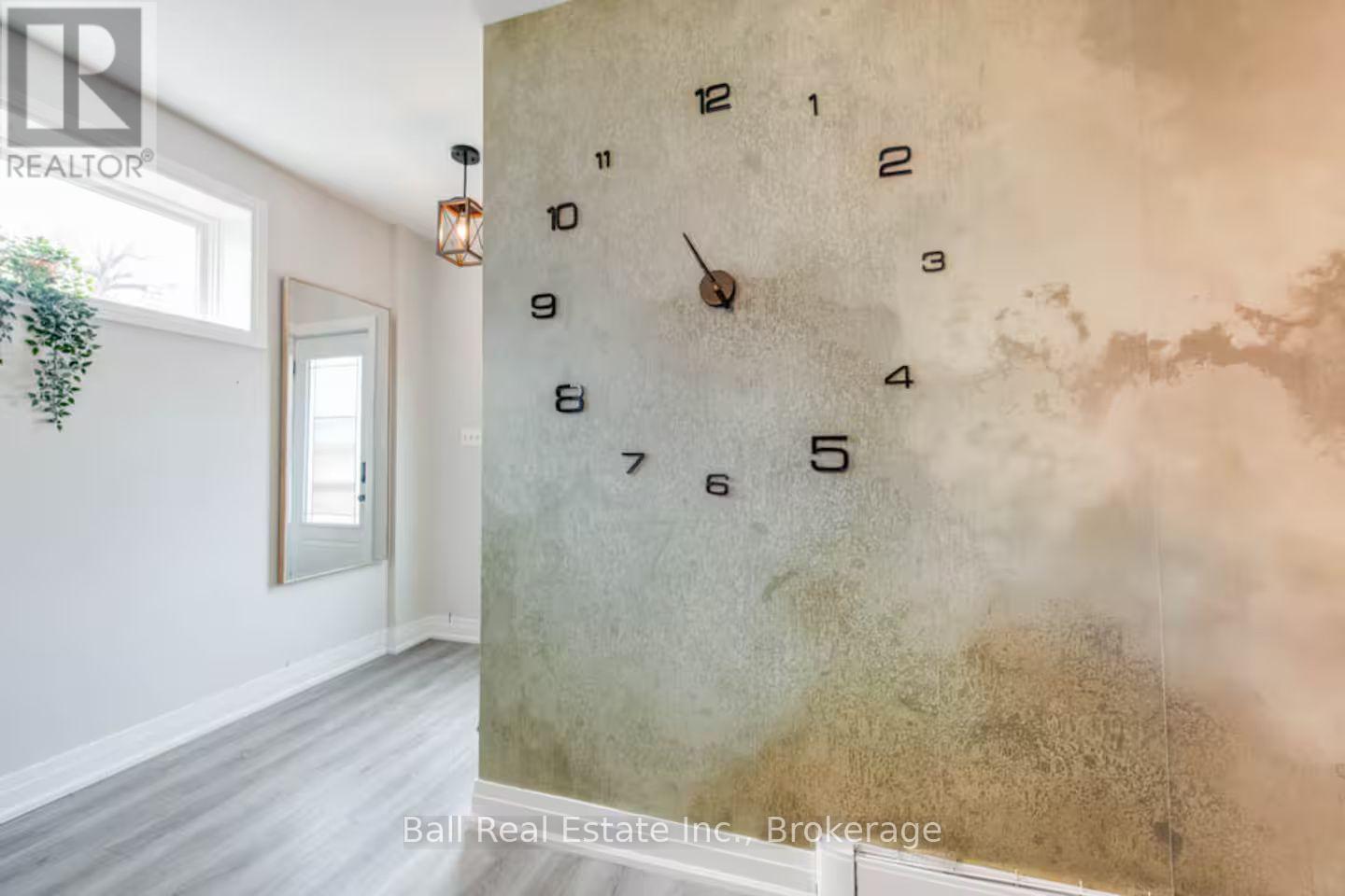 5 - 291 Stewart Street, Peterborough (Town Ward 3), Ontario  K9J 3N2 - Photo 5 - X13690464