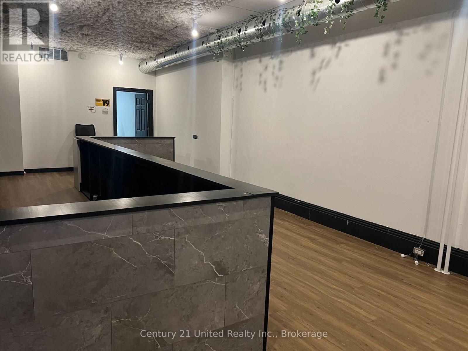 291 George Street N, Peterborough (Town Ward 3), Ontario  K9J 3H3 - Photo 4 - X13690598