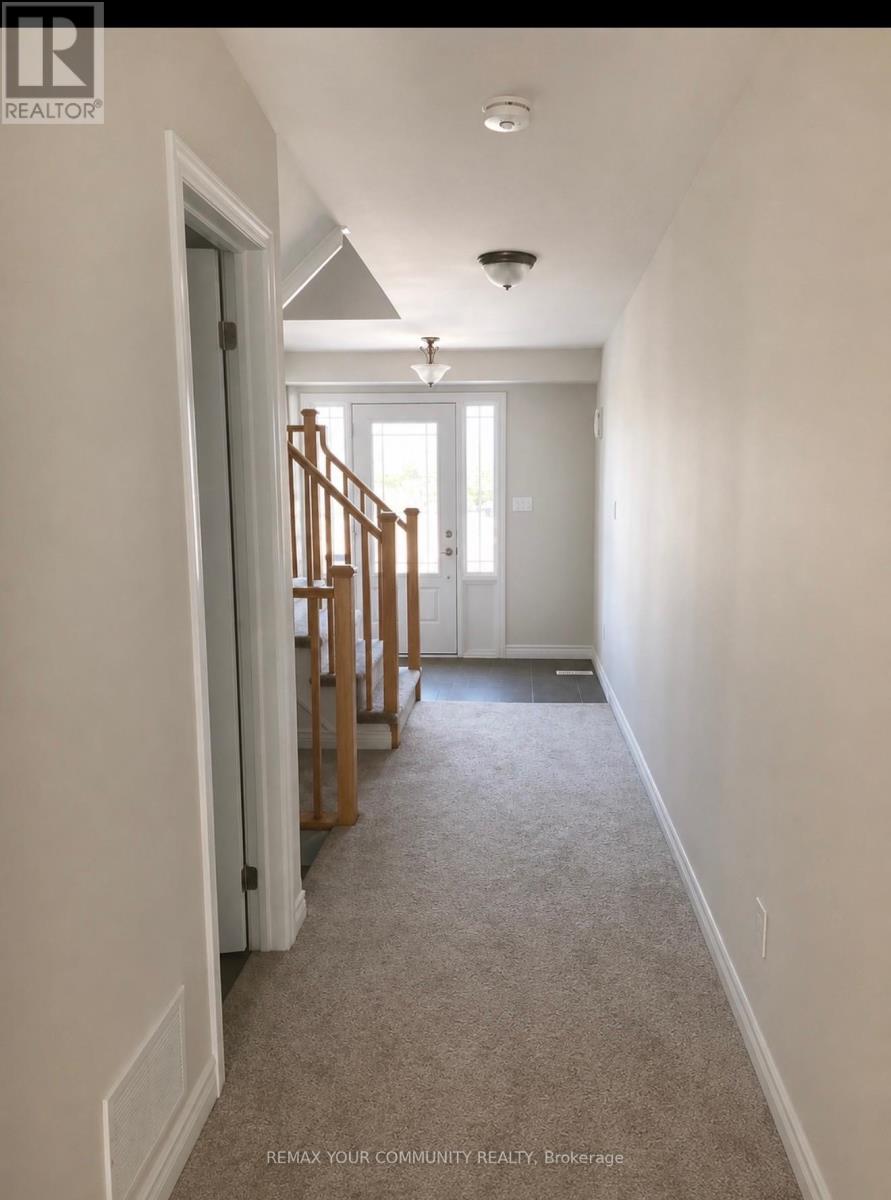 481 Grange Way, Peterborough (Northcrest Ward 5), Ontario  K9H 0H9 - Photo 2 - X13690612