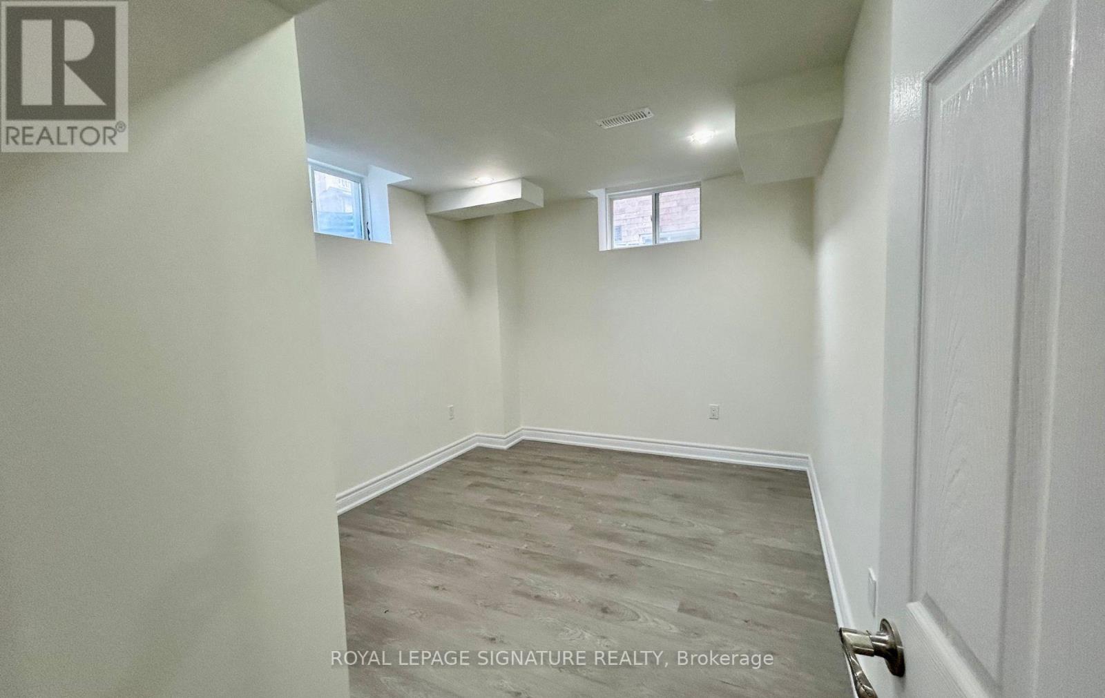 Bsmt - 214 Flood Avenue, Clarington (Newcastle), Ontario  L1B 0W6 - Photo 11 - E13690836