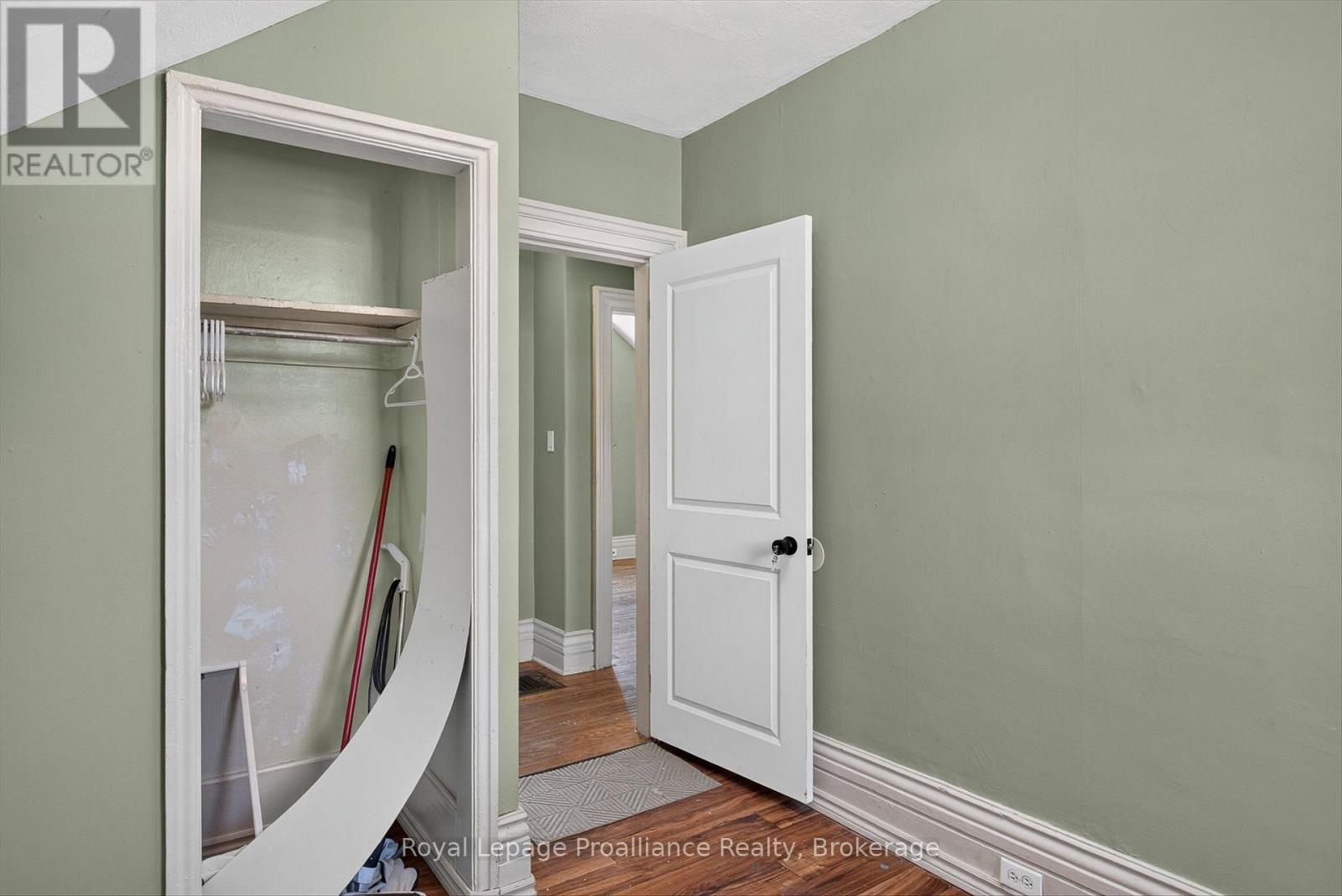 277 Reid Street, Peterborough (Town Ward 3), Ontario  K9J 3P9 - Photo 35 - X13691230