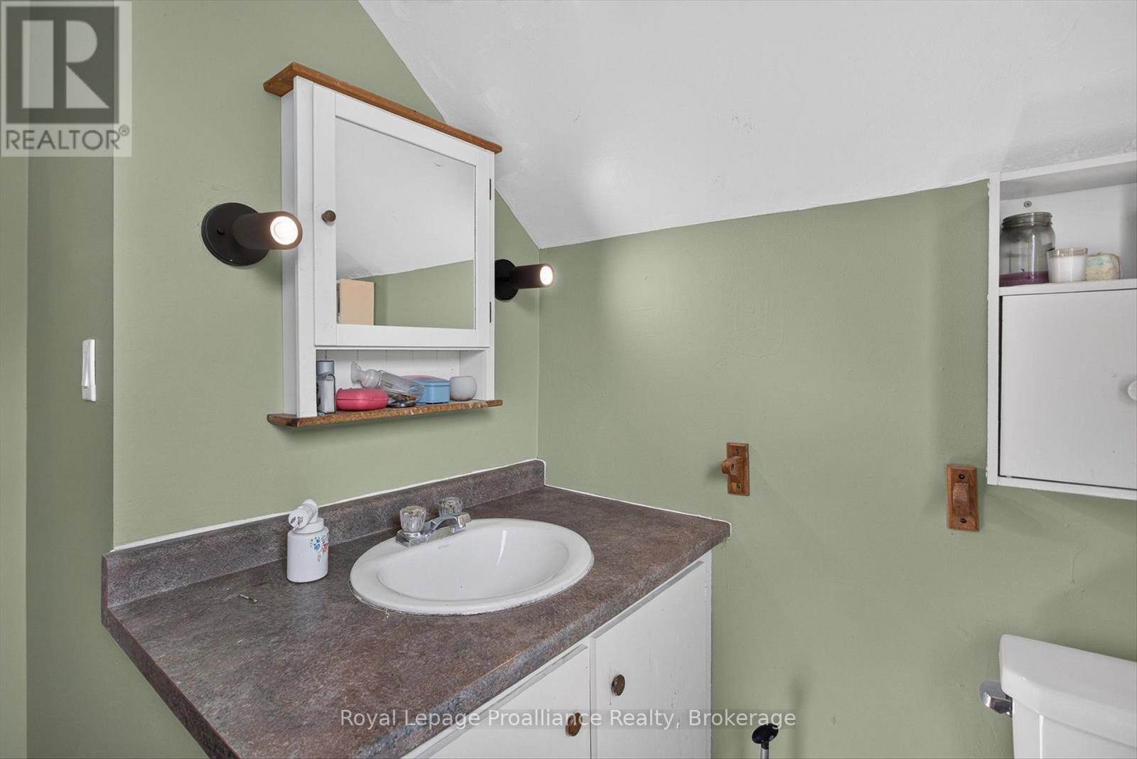 277 Reid Street, Peterborough (Town Ward 3), Ontario  K9J 3P9 - Photo 37 - X13691230