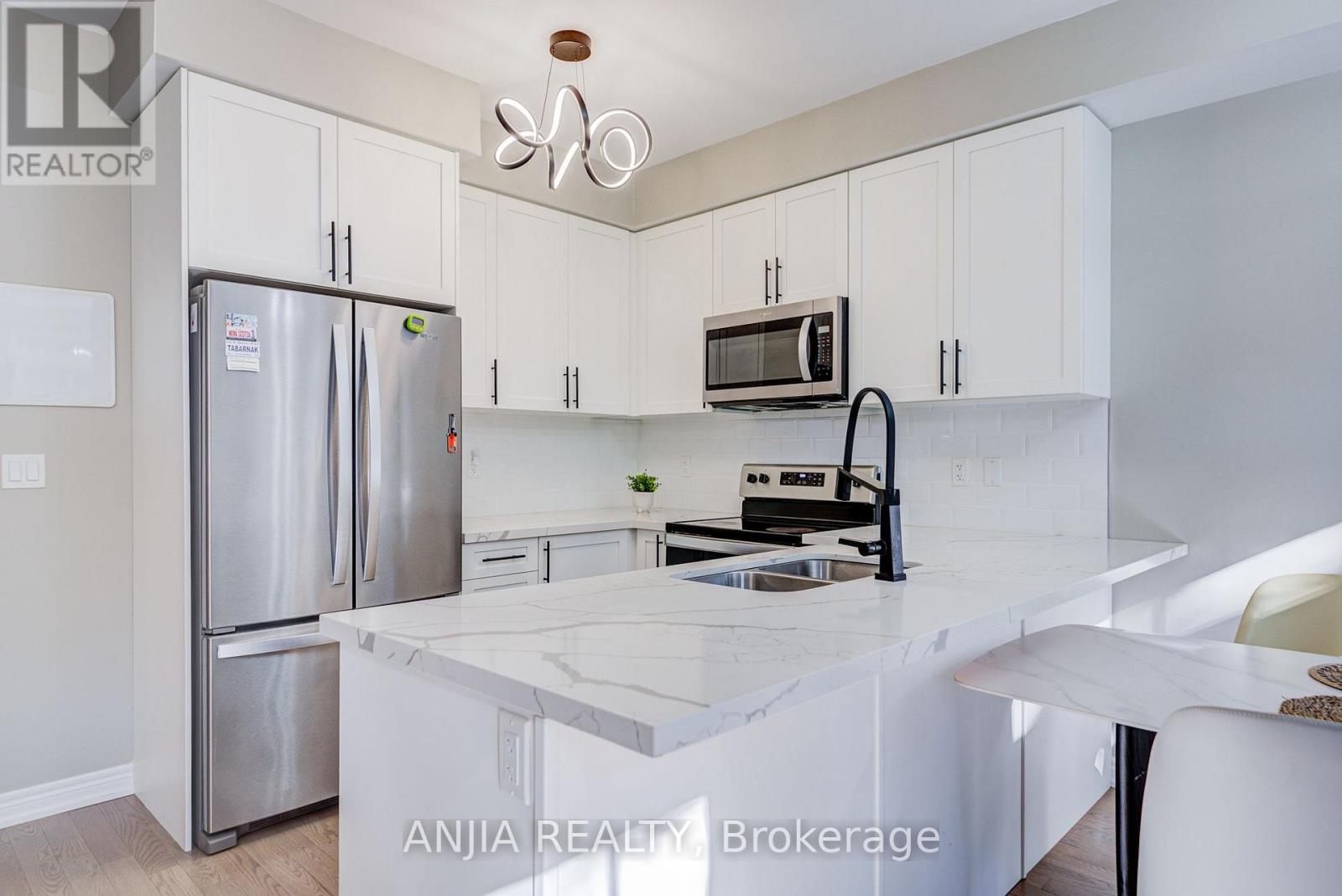 33 Aldridge Lane, Clarington (Newcastle), Ontario  L1B 0V6 - Photo 13 - E13691268