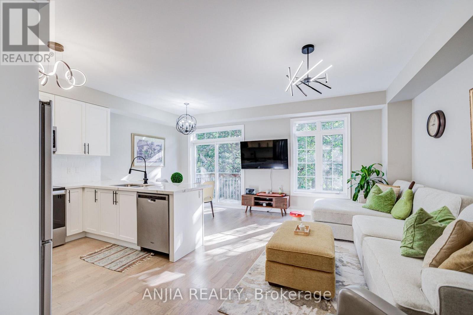 33 Aldridge Lane, Clarington (Newcastle), Ontario  L1B 0V6 - Photo 8 - E13691268