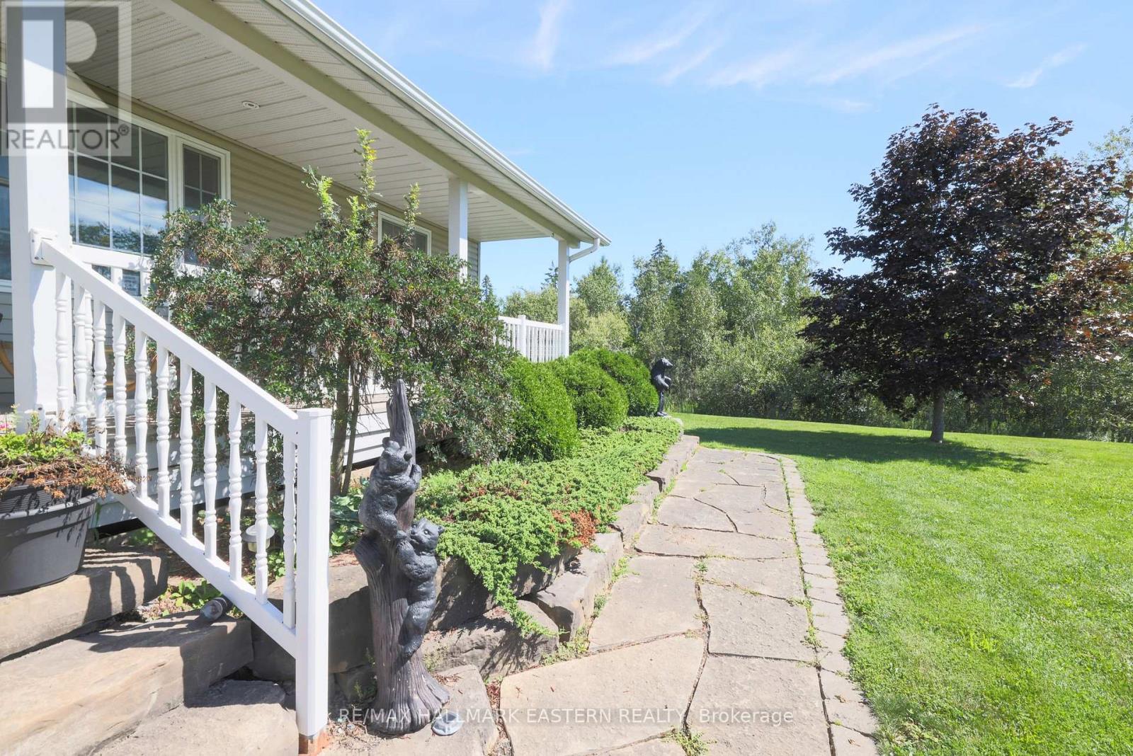 1738 8th Line, Selwyn, Ontario  K0L 2H0 - Photo 3 - X13692648