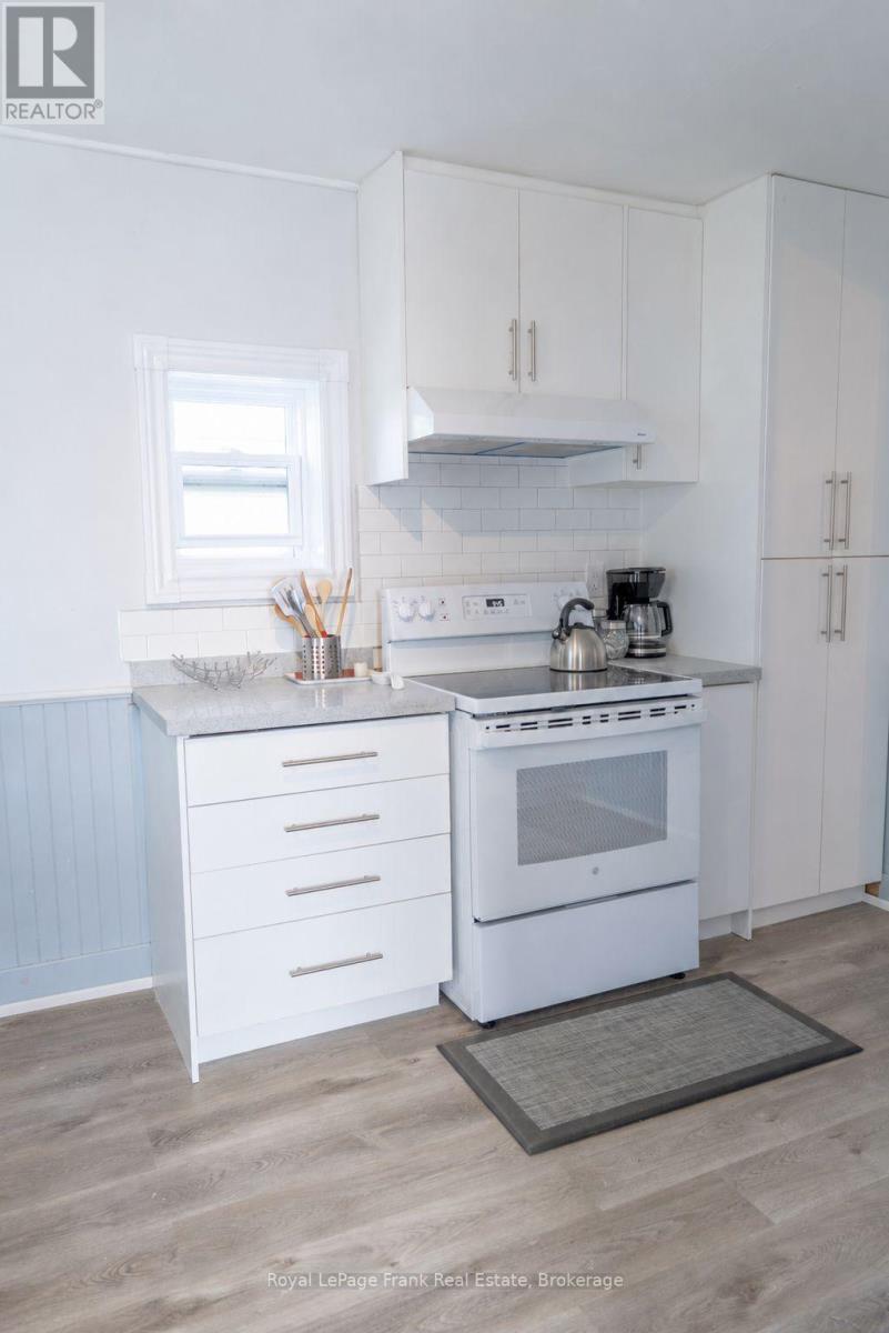 37 Durham Street W, Kawartha Lakes (Lindsay), Ontario  K9V 2P3 - Photo 17 - X13692760