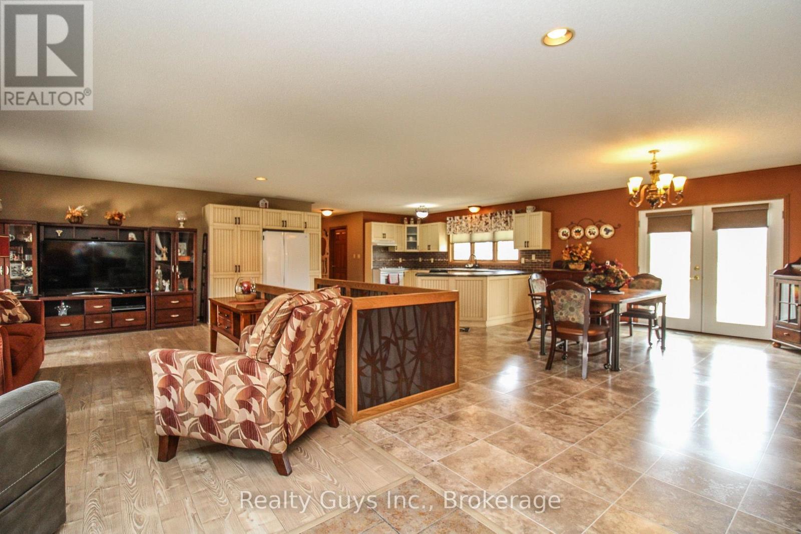 668 Brealey Drive, Peterborough (Otonabee Ward 1), Ontario  K9K 2M7 - Photo 12 - X13692886