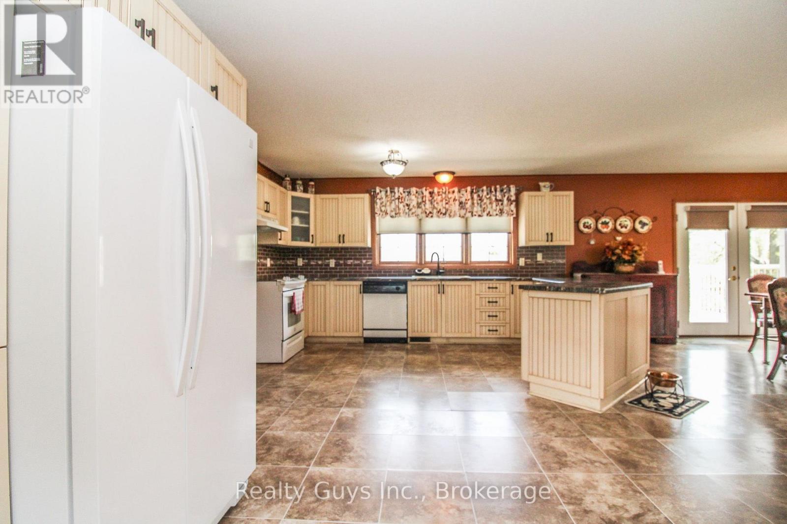 668 Brealey Drive, Peterborough (Otonabee Ward 1), Ontario  K9K 2M7 - Photo 16 - X13692886