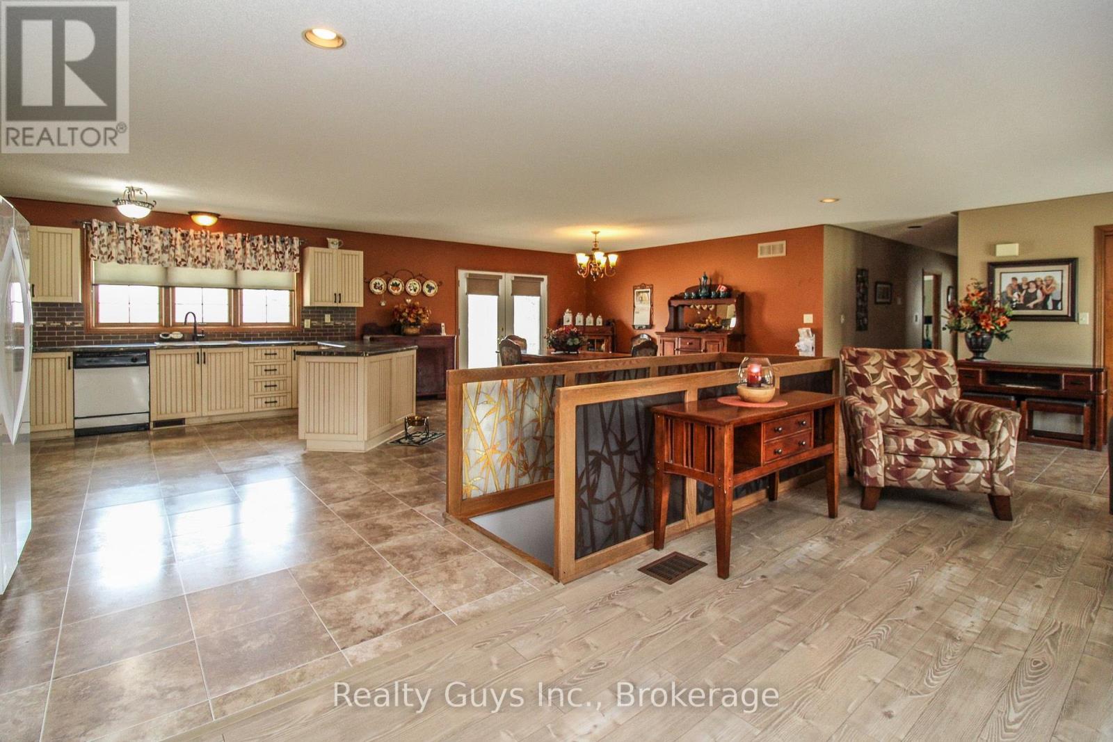 668 Brealey Drive, Peterborough (Otonabee Ward 1), Ontario  K9K 2M7 - Photo 17 - X13692886