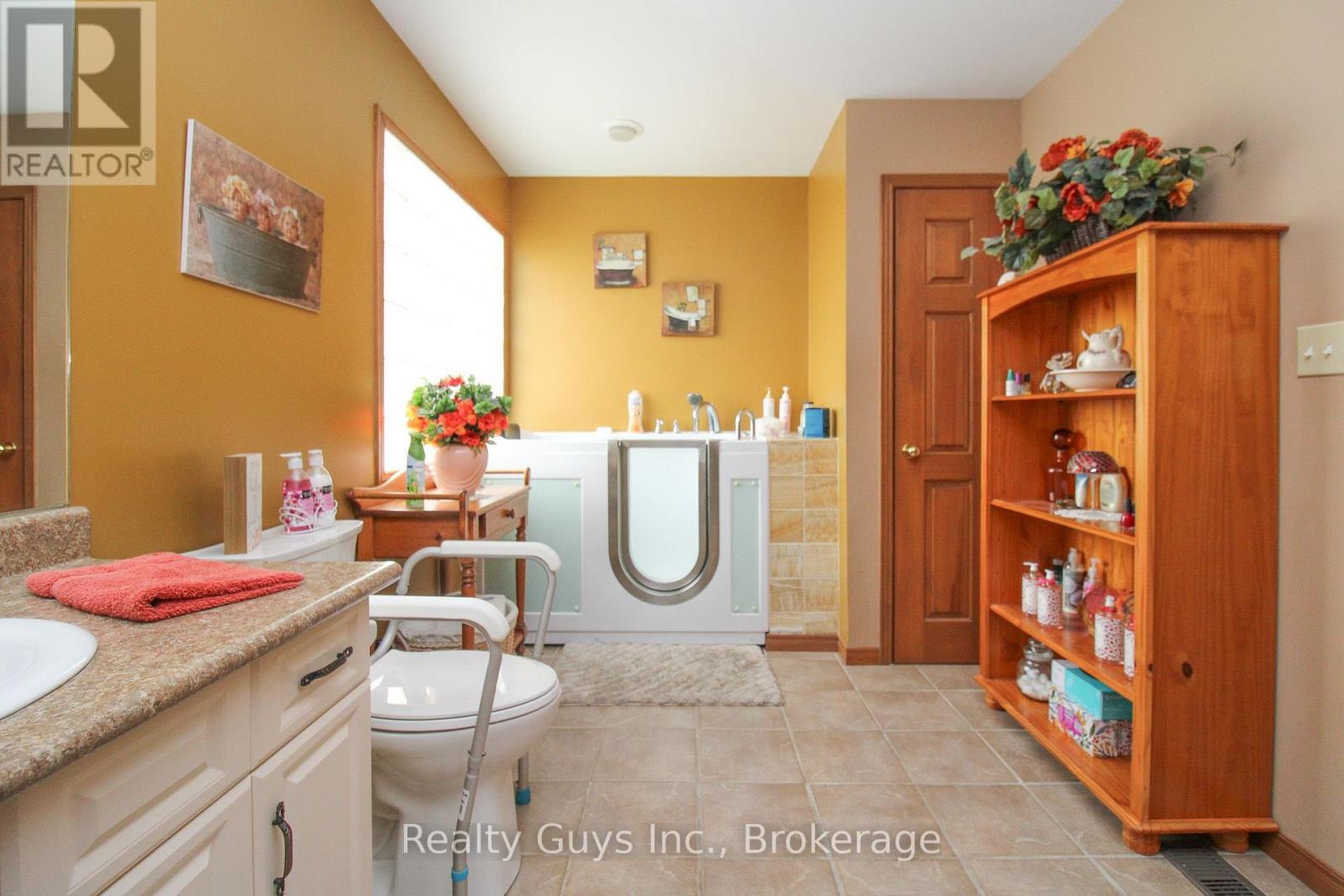 668 Brealey Drive, Peterborough (Otonabee Ward 1), Ontario  K9K 2M7 - Photo 24 - X13692886